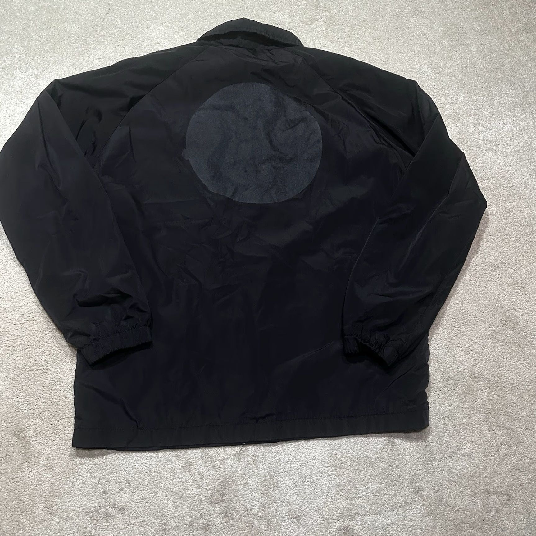 Vintage Santa Cruz Jacket Mens Medium Black Windbreaker All Seasons 80s 90s Logo Regular Short Solid Polyester Lining Zip Coat Weather windbreaker Size US M / EU 48-50 / 2 - 2 Thumbnail