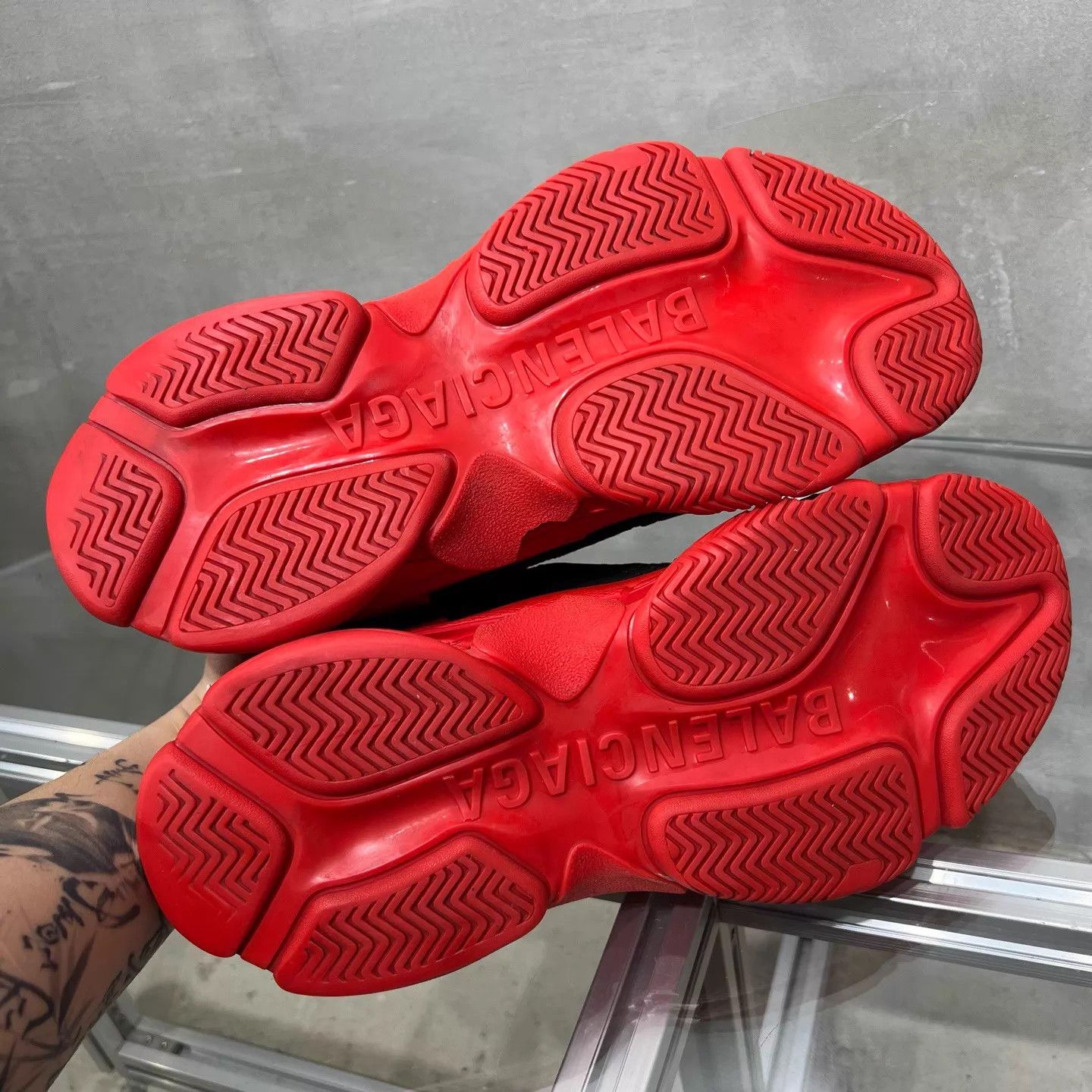 Balenciaga Balenciaga BLCG Triple Black Red 42 Size US 9 / EU 42 - 7 Thumbnail