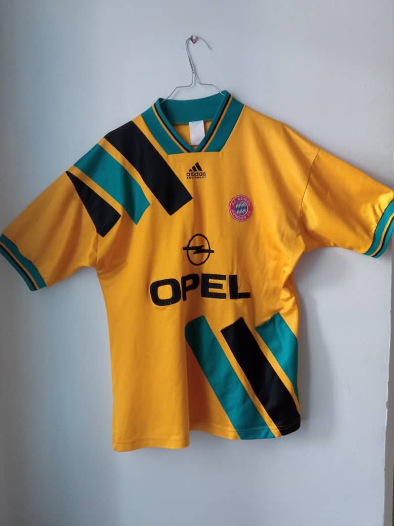 Adidas Adidas Equipment FC Bayern Munchen 1993 Yellow Jersey Size US L / EU 52-54 / 3 - 2 Thumbnail