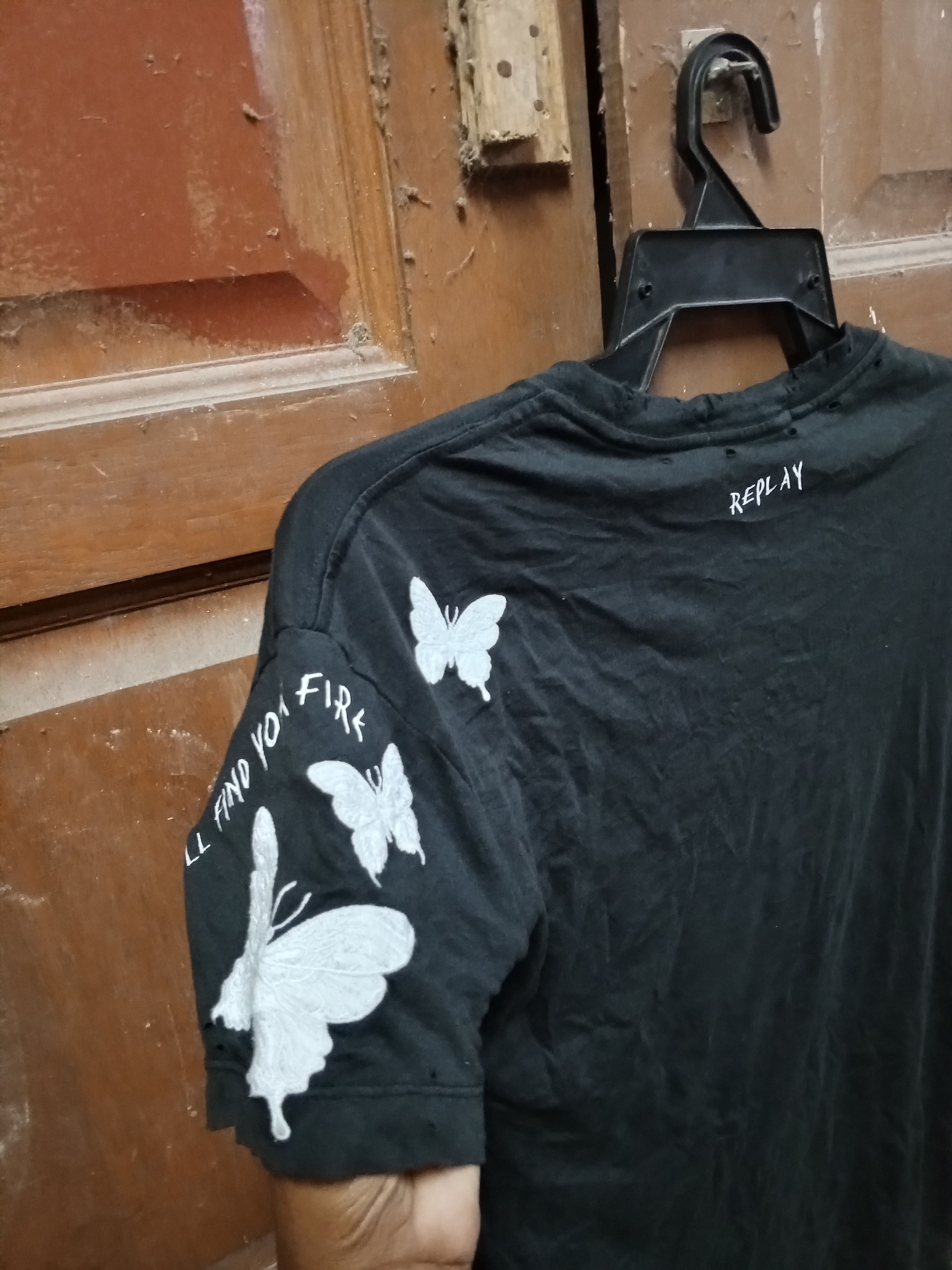 Replay Reply butterflies black tee Size S / US 4 / IT 40 - 3 Thumbnail