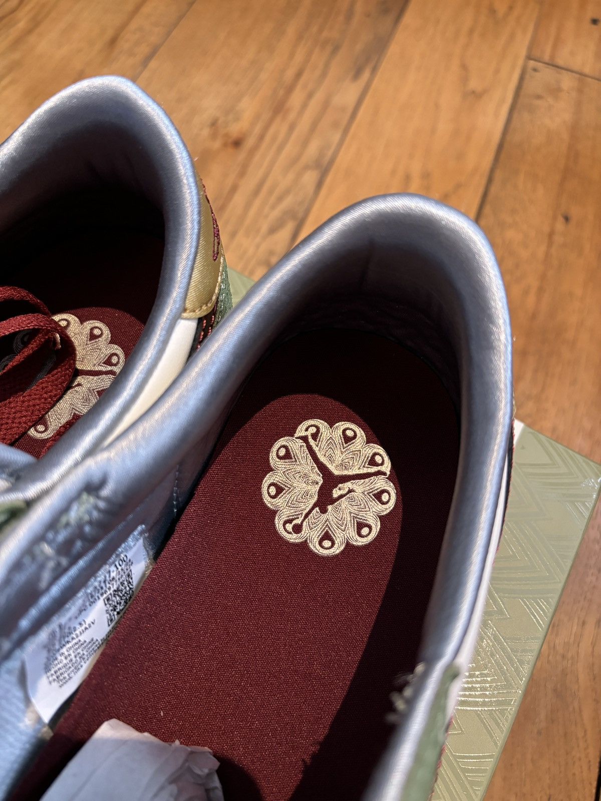 Jordan Brand × Nike Jordan 1 Low OG Year Of The Dragon Size US 9 / EU 42 - 5 Thumbnail