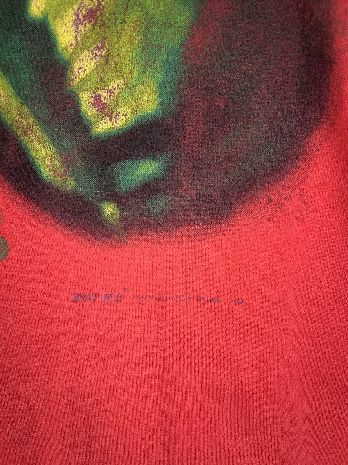 Arts & Science × Sci-Fi Fantasy × Vintage Vintage 90s Alien Zone T-Shirt – Sci-Fi Graphic Tee, Future Size US M / EU 48-50 / 2 - 5 Thumbnail