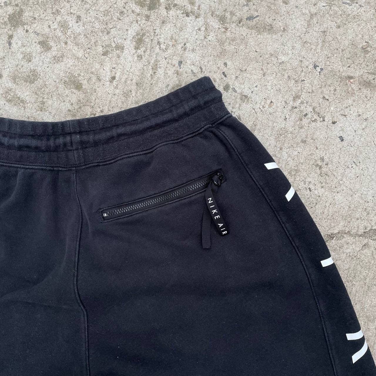 Nike Vintage Nike Air Shorts Size M Trashed Y2K 00s UsA Ugly F Size US 30 / EU 46 - 8 Thumbnail