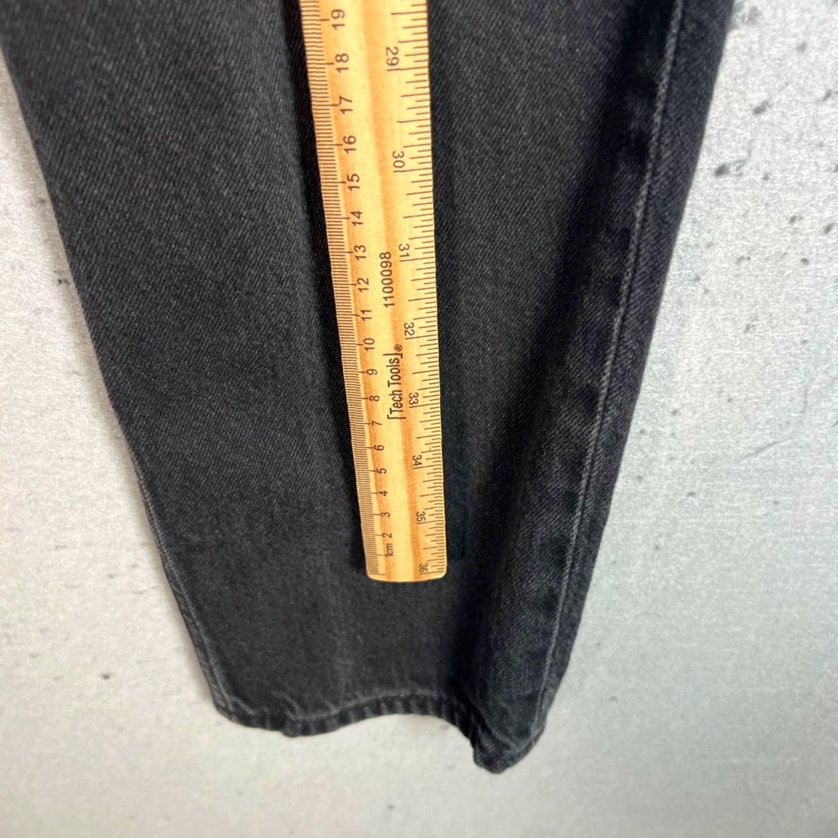 Levi's VINTAGE Levis Jeans 70s High Slim Straight Black Womens Size 26 x 31 Cotton Blend Denim Size 26" / US 2 / IT 38 - 7 Thumbnail