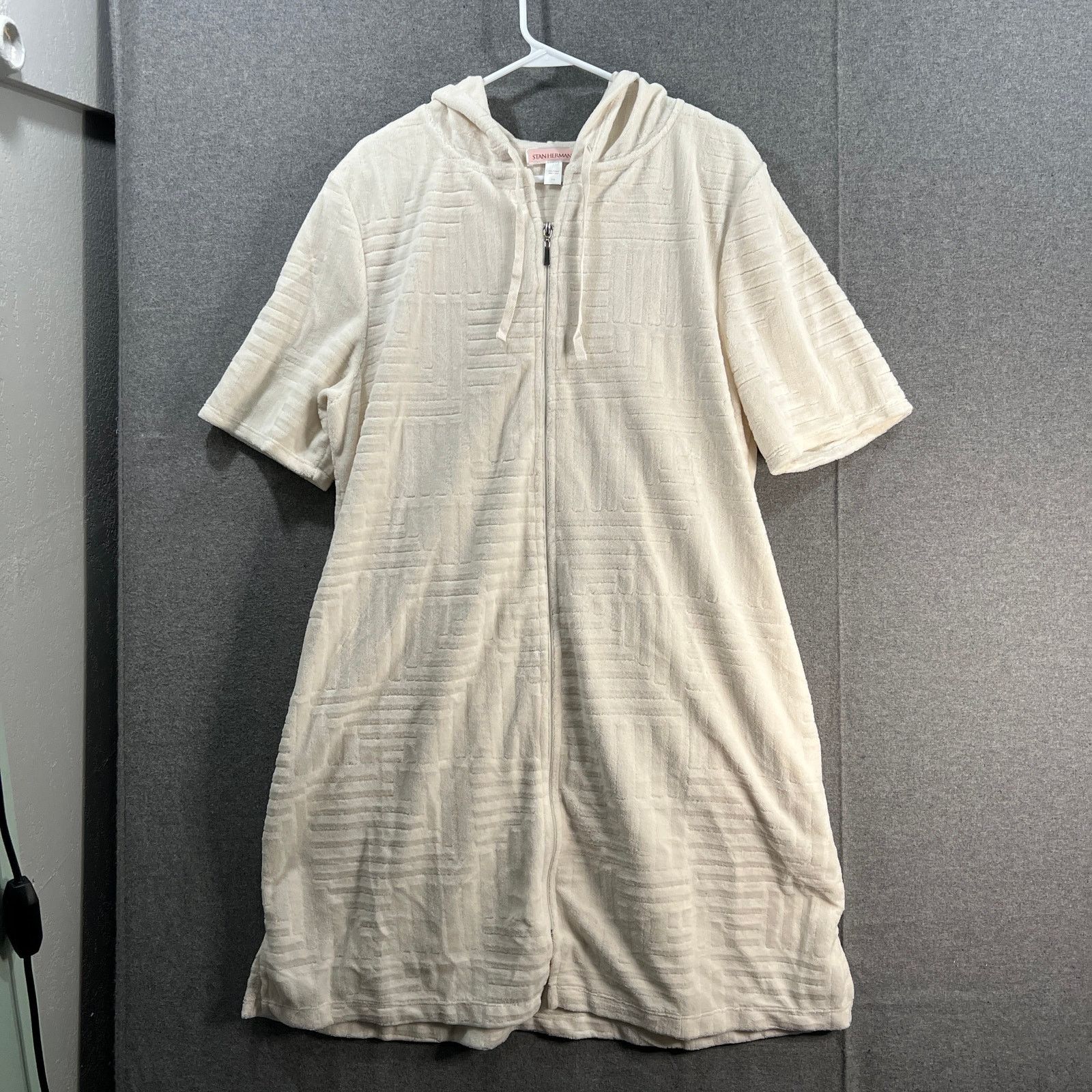 Other Stan Herman Petite Embossed Whisper Terry Hoodie Zip Size XL / US 12-14 / IT 48-50 - 1 Thumbnail