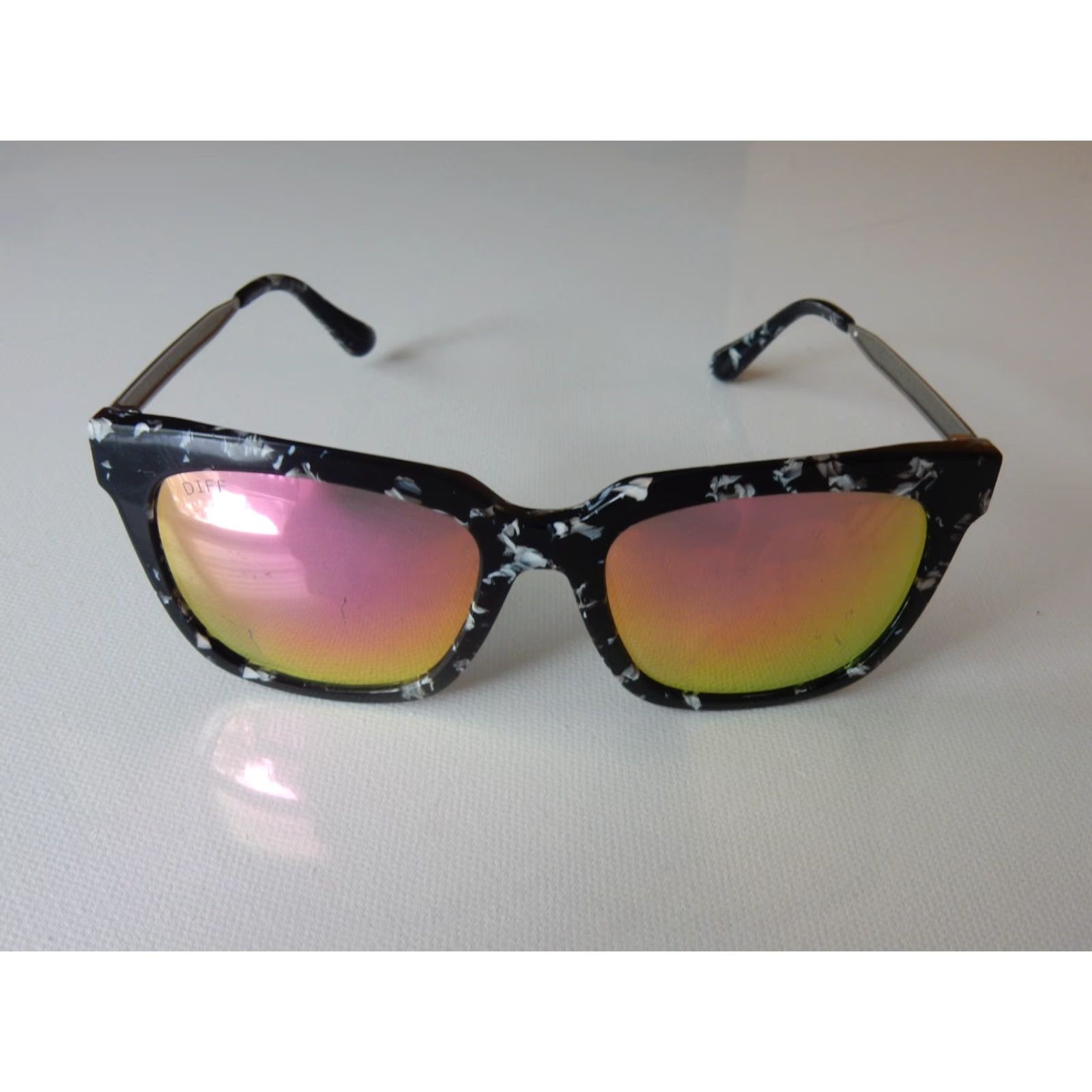 Vintage VINTAGE Diff Eyewear Sunglasses Women PK10P Gold Polarized Bella BW PK10P Size ONE SIZE - 2 Thumbnail