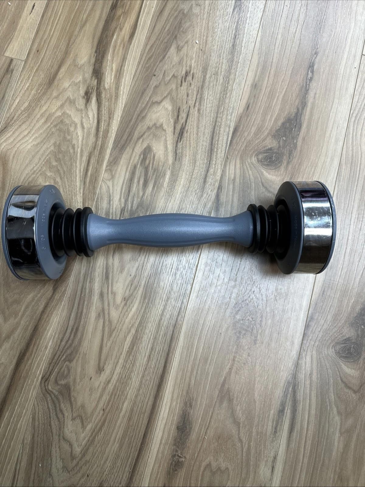 Other Shake Weight 5 lb Dumbbell Chrome Black Adjustable Training Size ONE SIZE - 4 Thumbnail