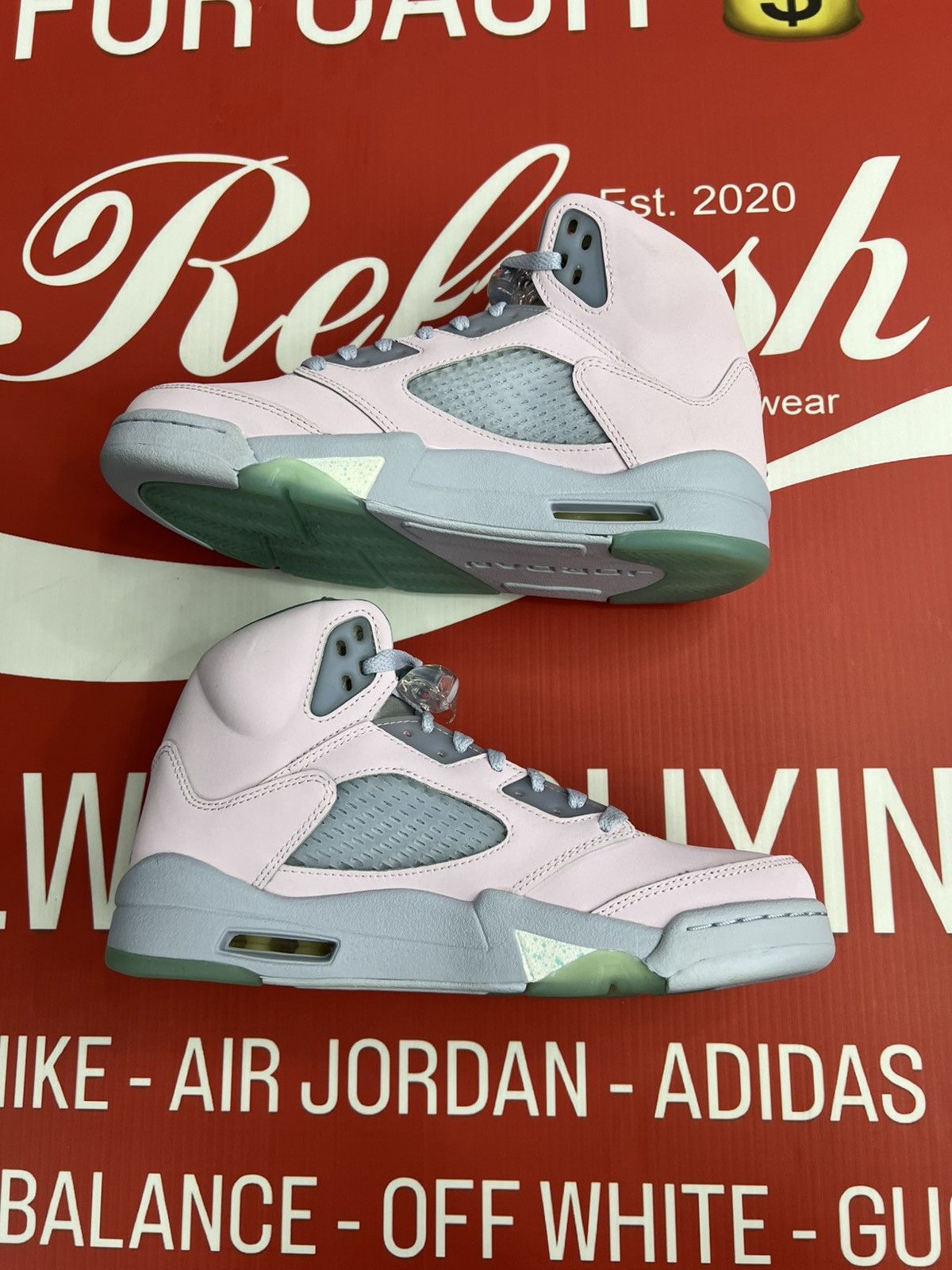 Jordan Brand Air Jordan Easter Size 7M Size US 7 / EU 40 - 3 Thumbnail
