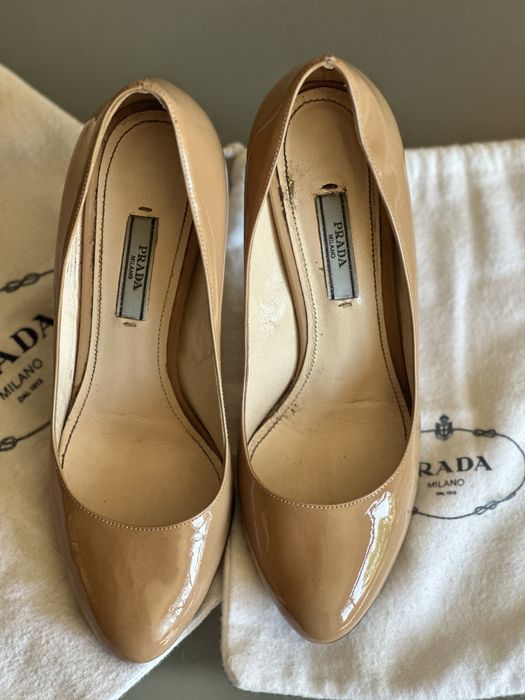 Prada hotsell nude heels