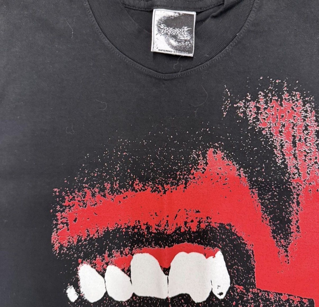 Other Inferno Studios Vampire razor shirt Size US S / EU 44-46 / 1 - 2 Thumbnail