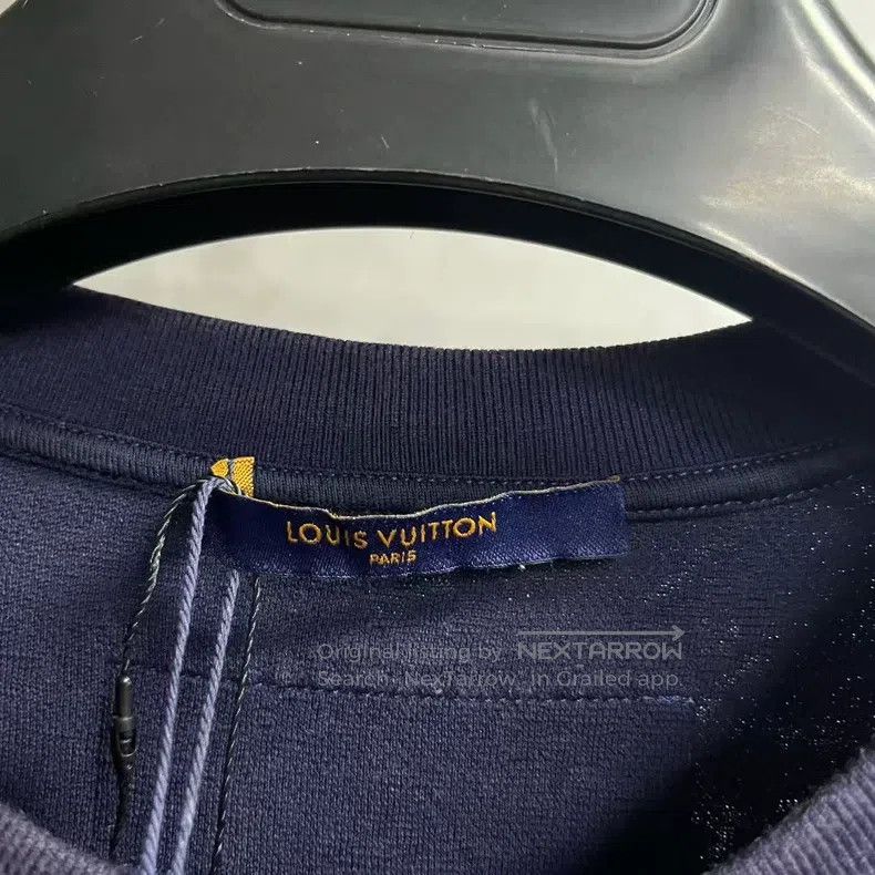 Louis Vuitton Louis Vuitton Blue beaded graphic printed short sleeve T-s Size US M / EU 48-50 / 2 - 2 Thumbnail