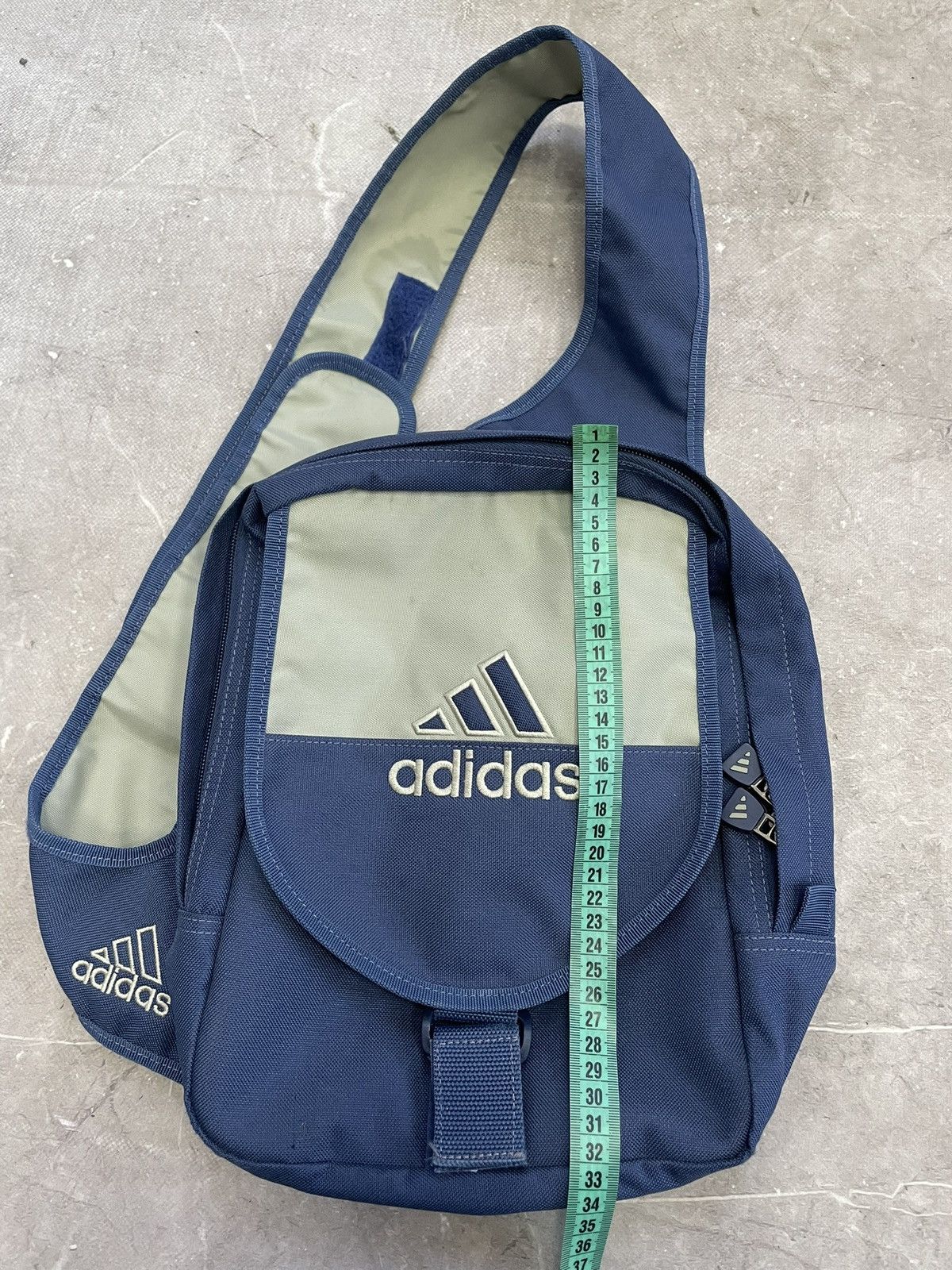 Adidas Adidas blue beige crossbody sling bag vintage 2000s y2k Size ONE SIZE - 16 Thumbnail