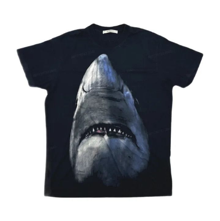 Givenchy Givenchy Shark Print Unisex Short-Sleeve T-Shirt Size US XS / EU 42 / 0 - 1 Thumbnail