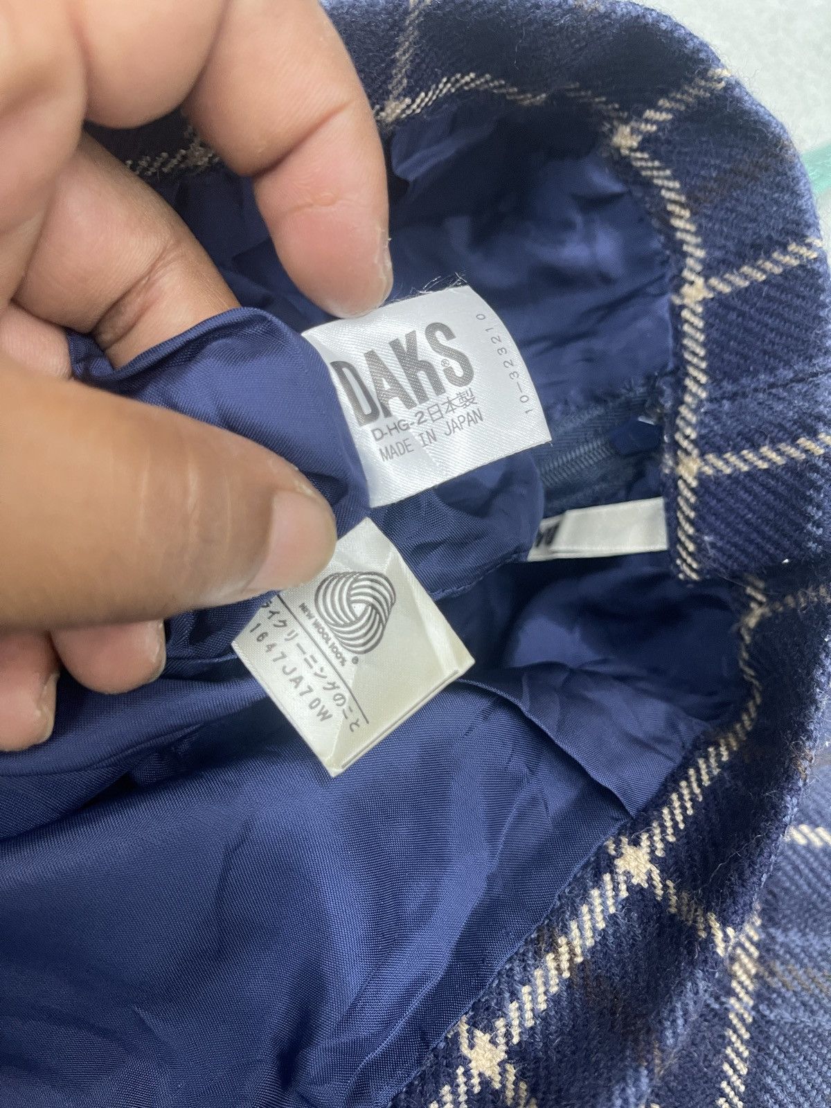 DAKS STEALS💥DAKS LONDON WOOL SKIRT TARTANS Size 25" / US 0 / IT 36 - 8 Thumbnail