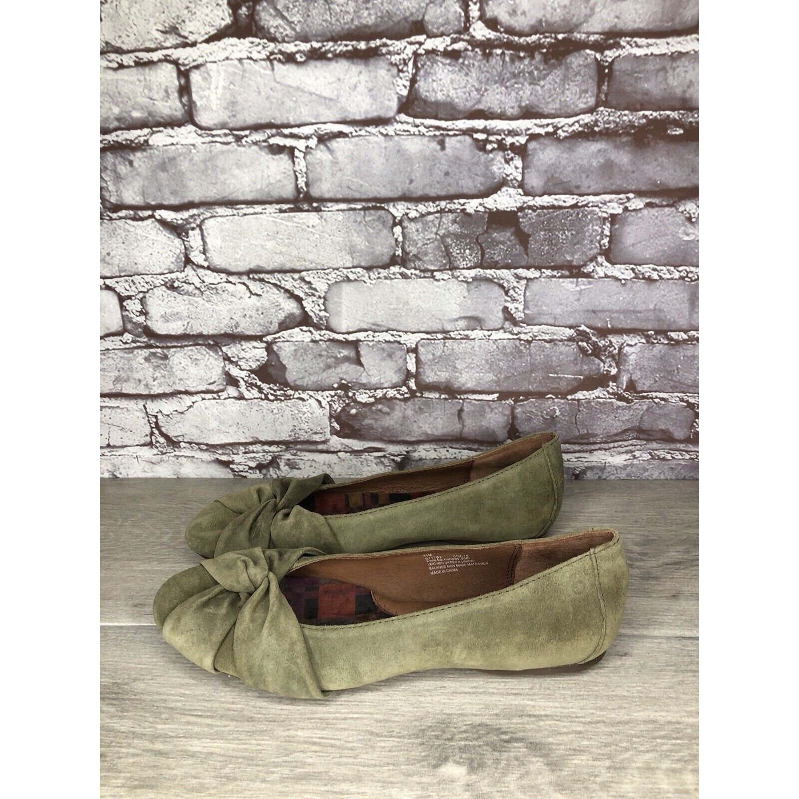Born Born Lily Green Suede Leather Knot Ballet Flats Shoes Women’ Size US 11 / IT 41 - 15 Thumbnail