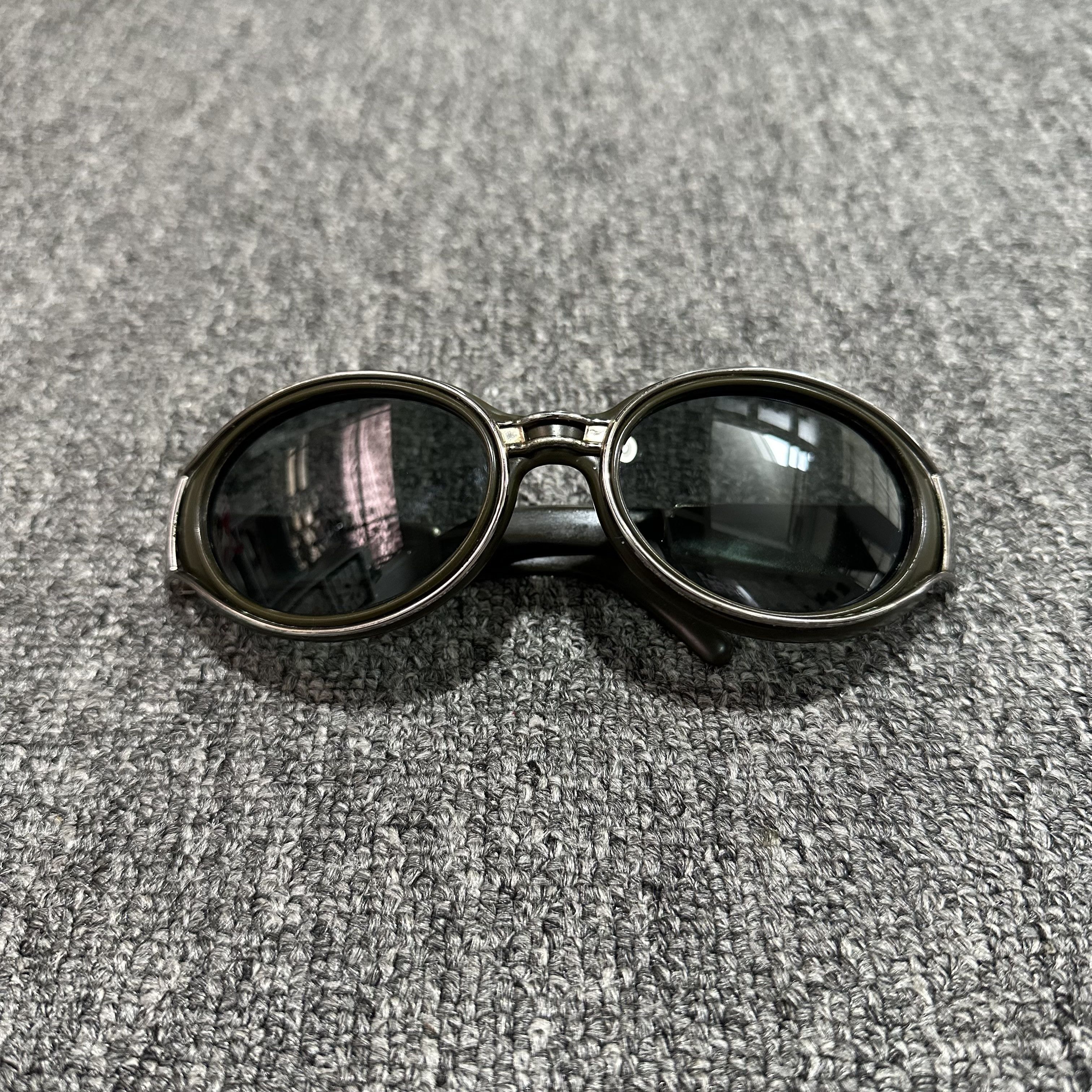 Yohji Yamamoto Rare Yohji Yamamoto 90’s Sunglasses Size ONE SIZE - 2 Thumbnail