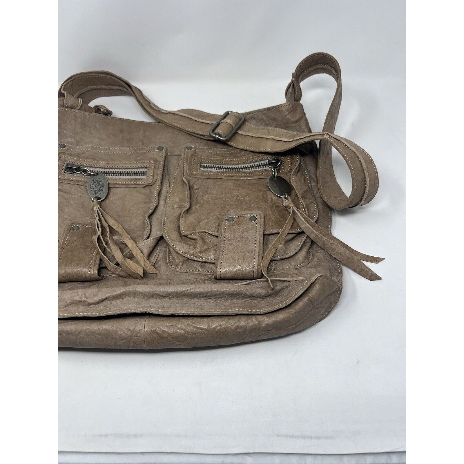 Juicy Couture Juicy Couture Messenger Bag Womens Tan Lamb Leather Tassel Size ONE SIZE - 4 Thumbnail