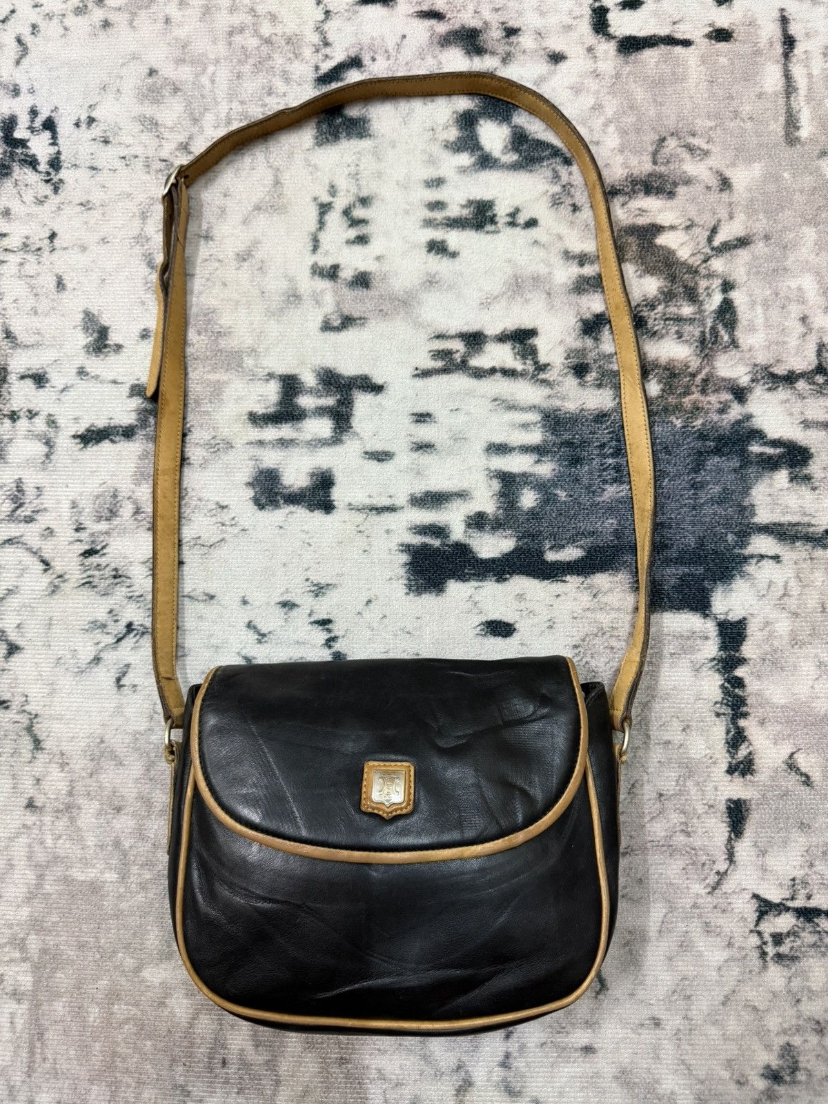Celine × Designer × Vintage Vintage Celine Black Leather Massenger Bag Size ONE SIZE - 3 Thumbnail