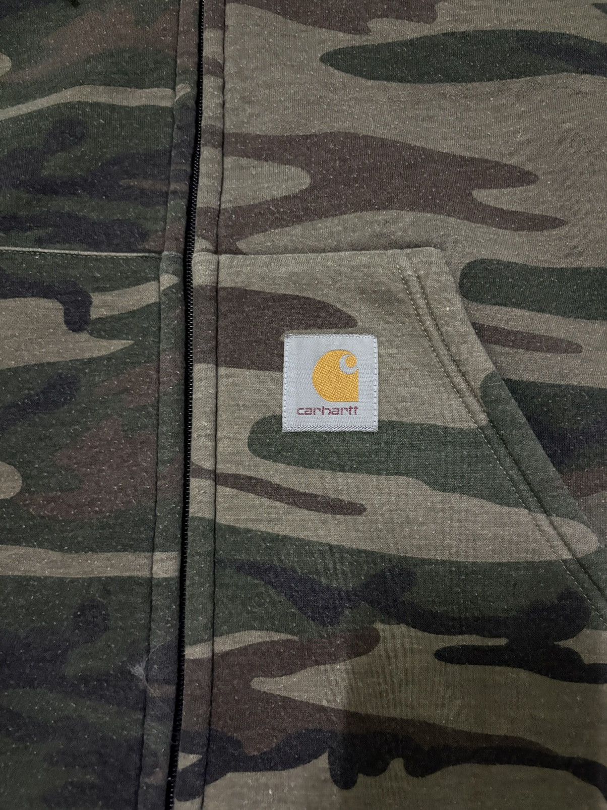 Carhartt Carhartt Camouflage Hoodie Sweater Size US L / EU 52-54 / 3 - 13 Thumbnail