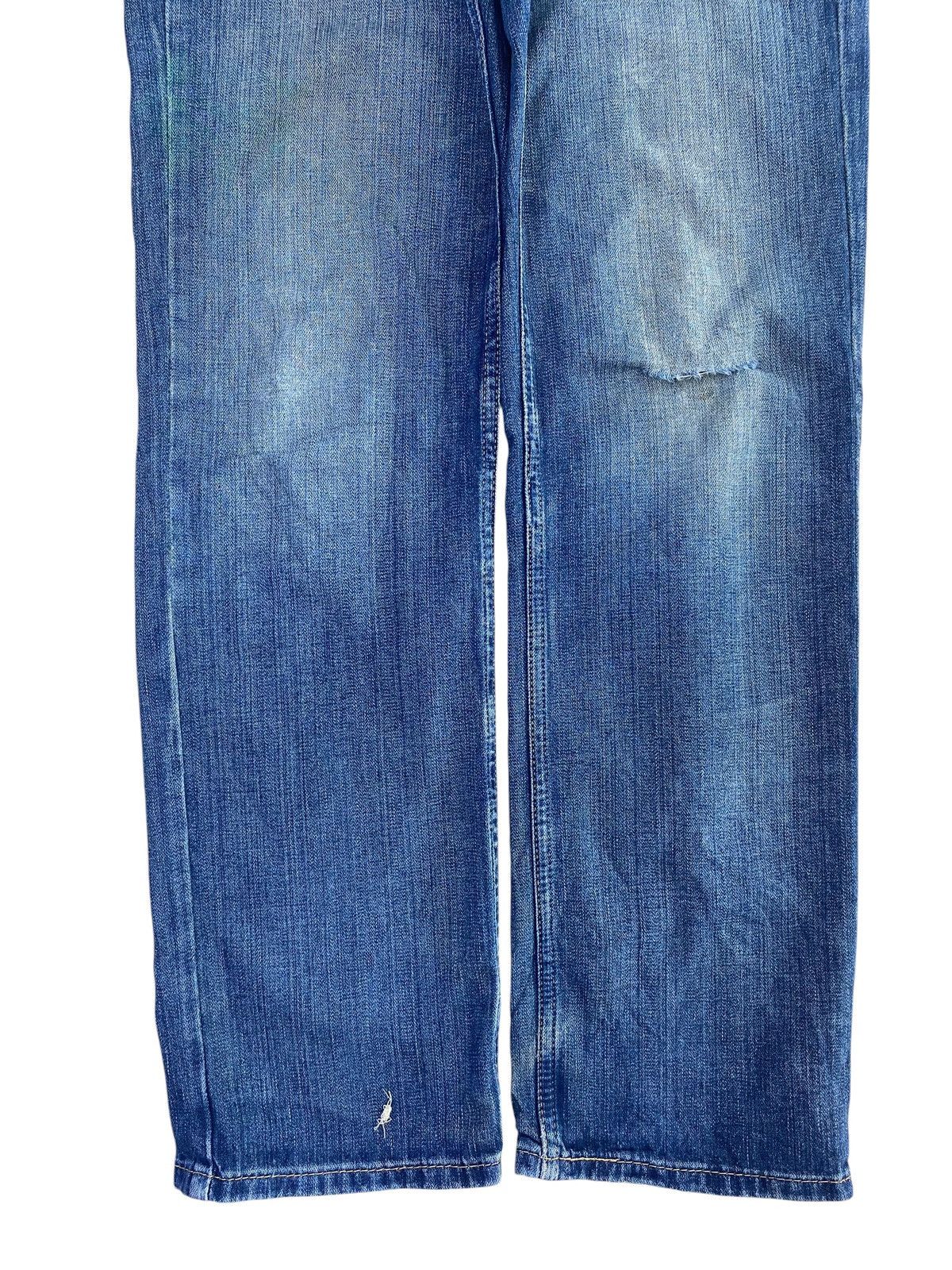 Levi's Vintage Levi’s 514 Faded Wash Style Ripped Jeans Size US 34 / EU 50 - 9 Thumbnail