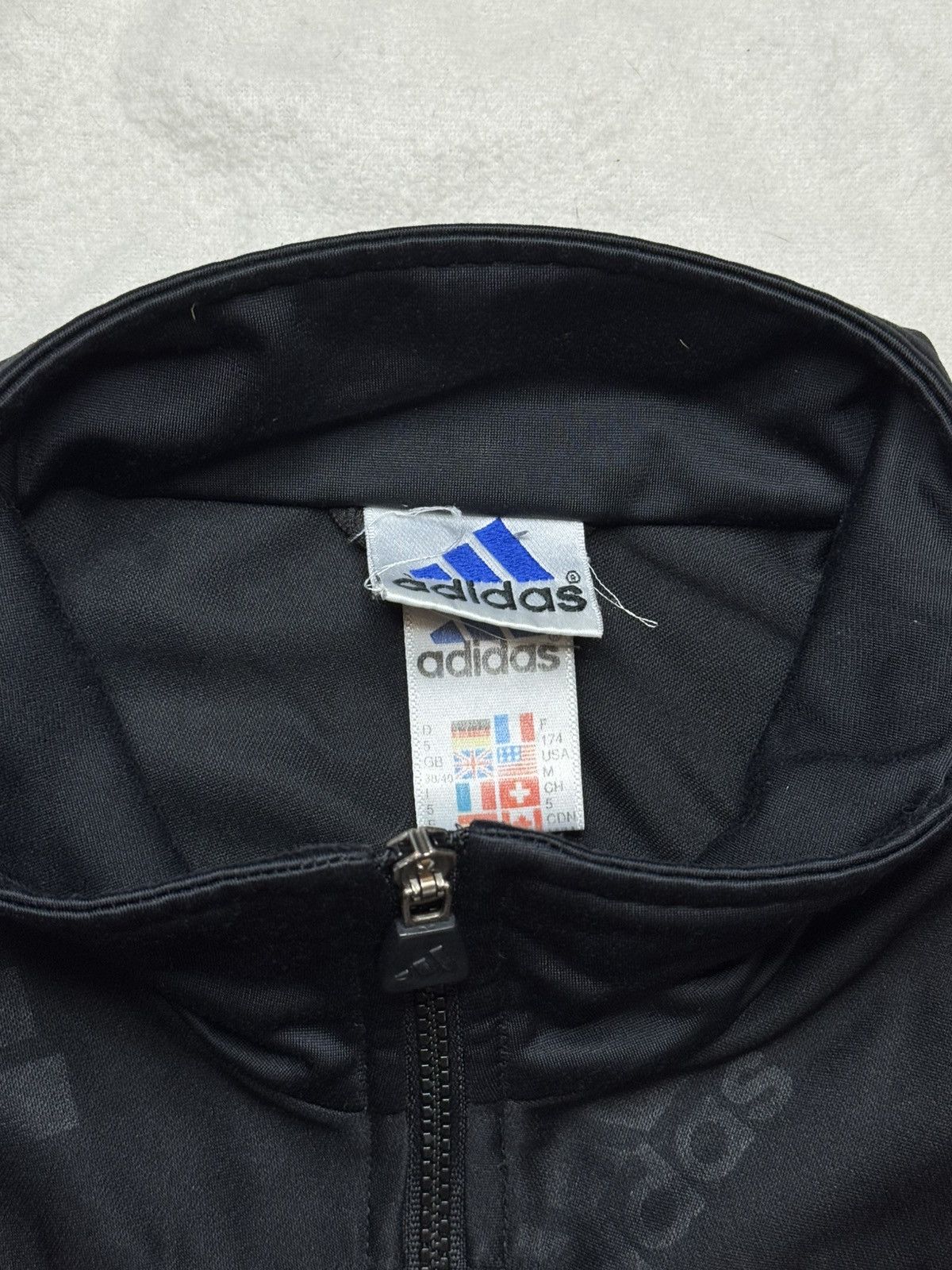 Adidas Felpa full zip adidas vintage tg. M Size US M / EU 48-50 / 2 - 6 Thumbnail