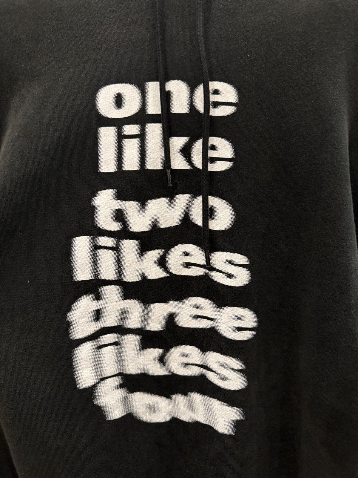 Balenciaga Winter 20 One like Two Likes Three Likes Four Hoodie Size US S / EU 44-46 / 1 - 6 Thumbnail
