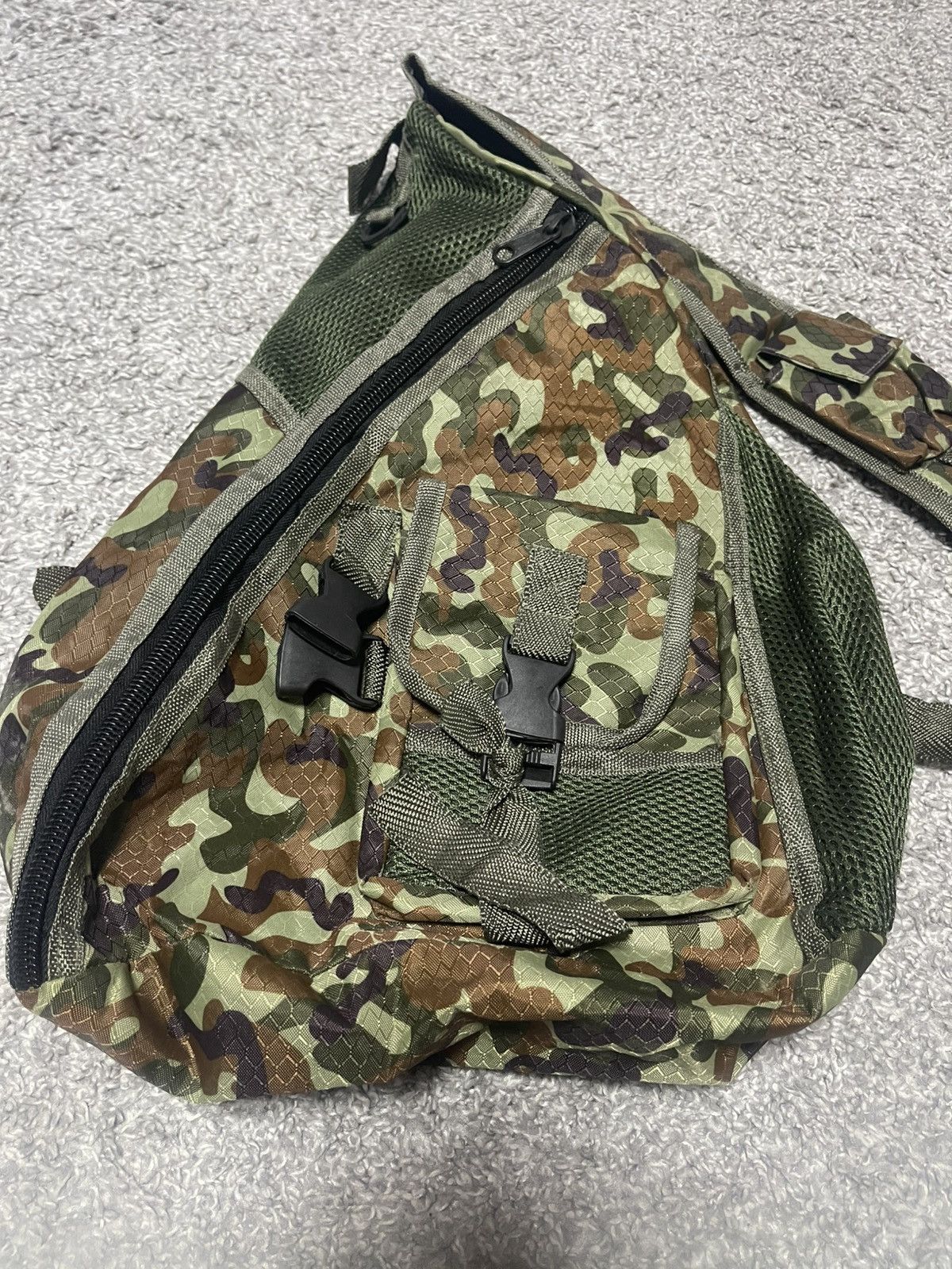 Other Tactical Sling Backpack Camouflage One Strap Shoulder Bag Size ONE SIZE - 3 Thumbnail
