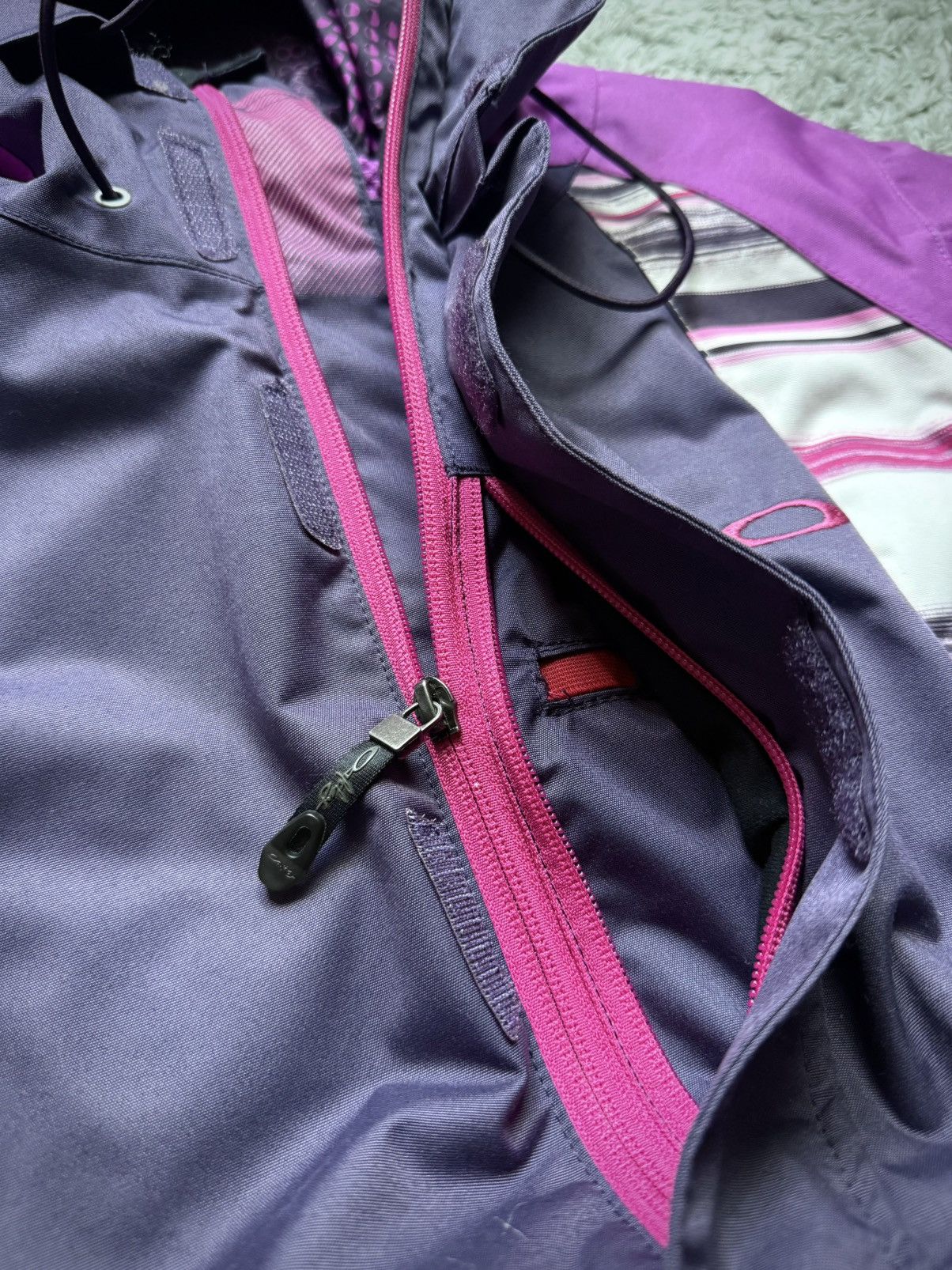 Oakley 00s Oakley Jacket Rare Outdoor Logo Streetwear Gorp Core Size M / US 6-8 / IT 42-44 - 10 Thumbnail