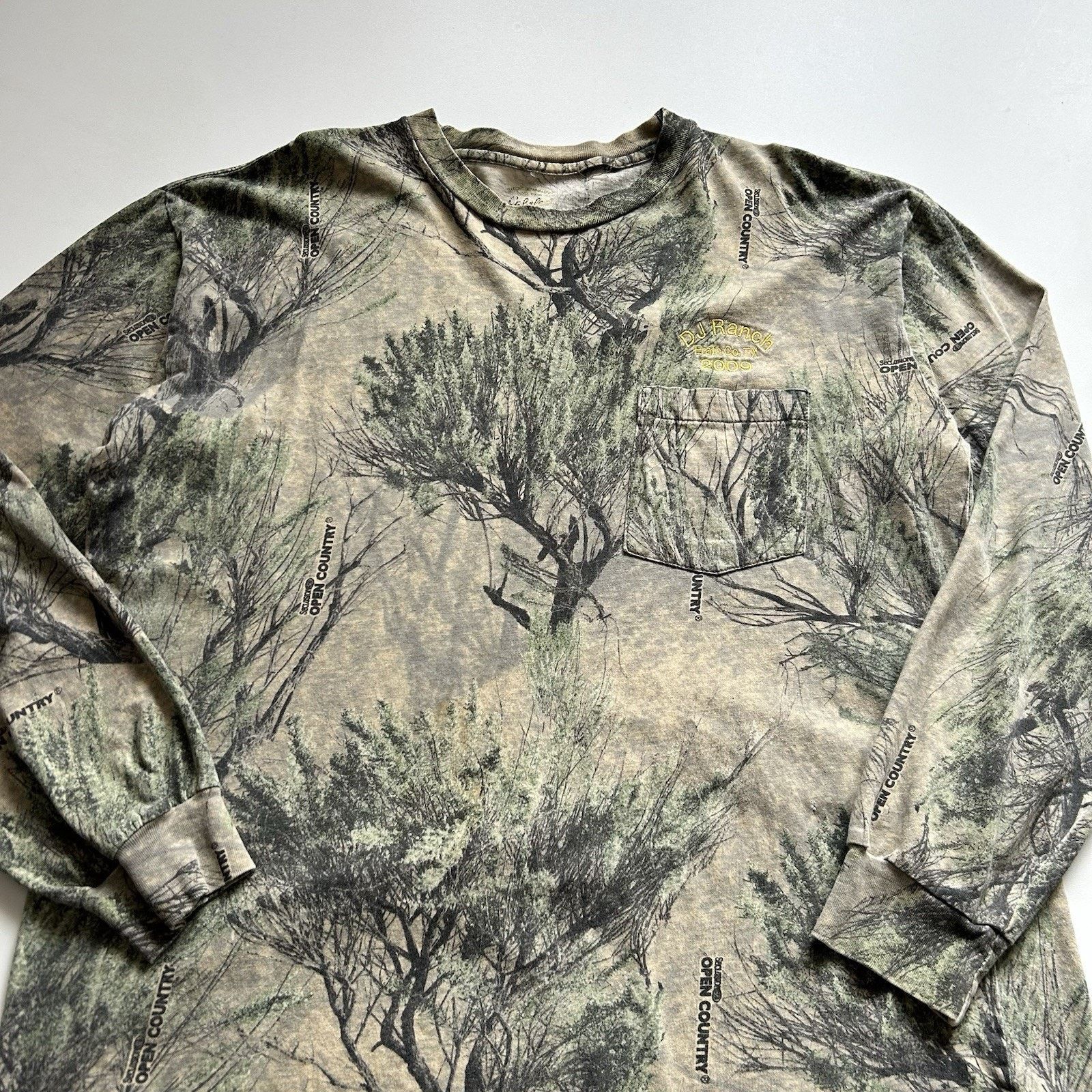 Realtree Vintage Realtree Camo Long Sleeve Pocket T Shirt XL Y2K Rare Size US XL / EU 56 / 4 - 2 Thumbnail