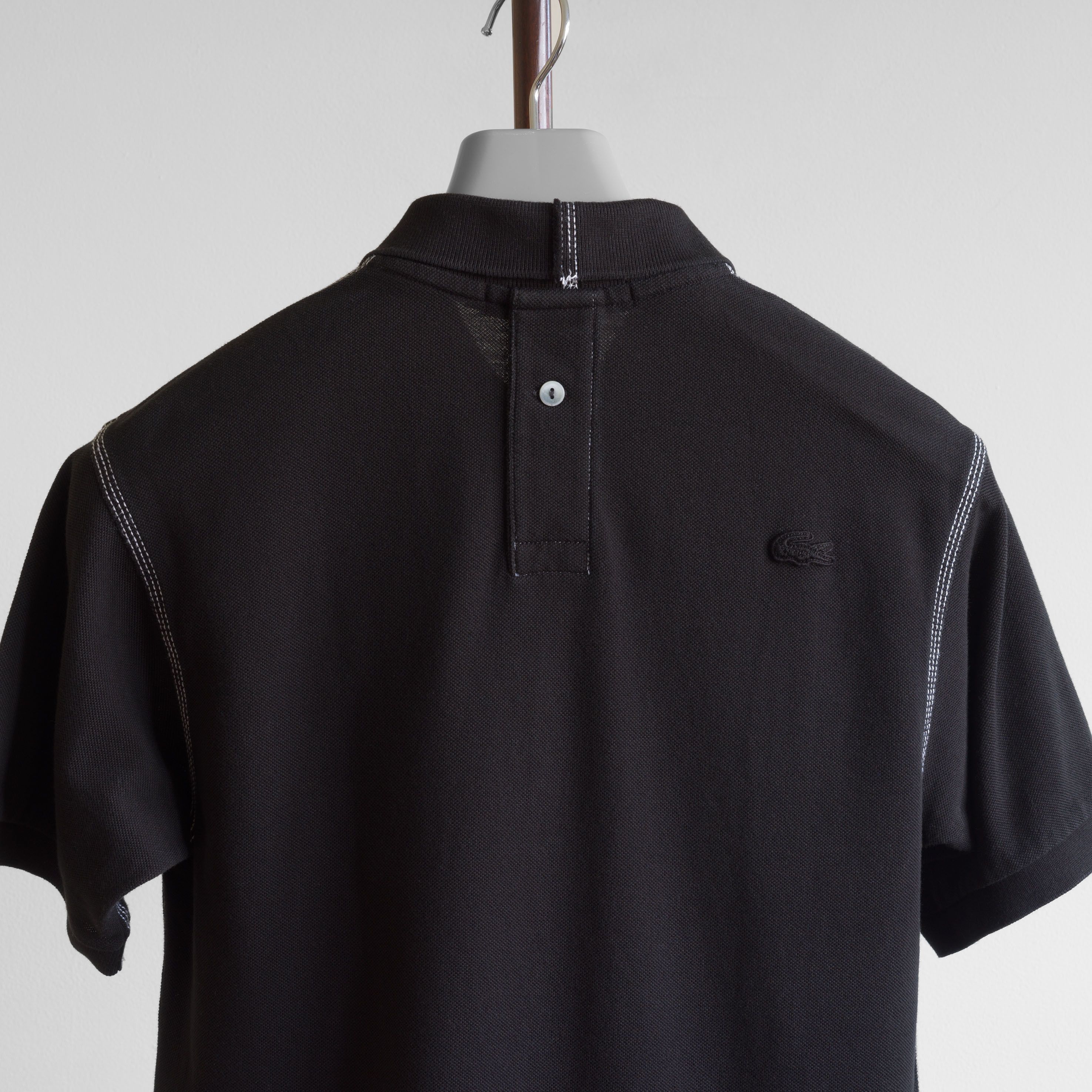 Junya Watanabe × Lacoste SS2006 JUNYA WATANABE MAN BACK-TO-FRONT LACOSTE POLO SHIRT Size US S / EU 44-46 / 1 - 1 Thumbnail
