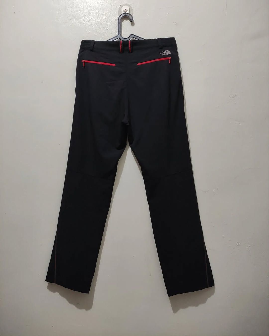 The North Face Vintage The North Face Summit Series Track Pants Size US 32 / EU 48 - 2 Thumbnail