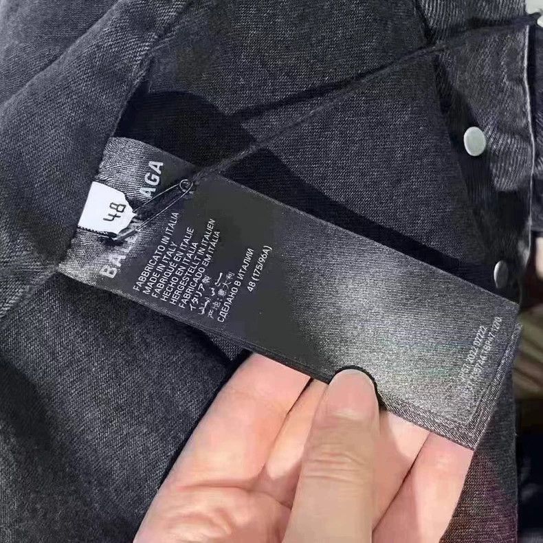 Balenciaga Balenciaga black and gray back printed logo cotton jacket-2 Size US L / EU 52-54 / 3 - 4 Thumbnail