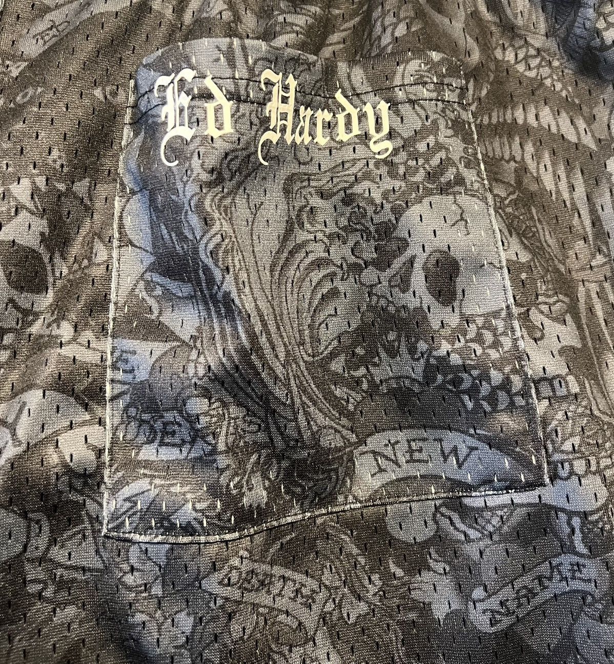 Ed Hardy Authentic Ed Hardy Cobra Flame mesh shorts size XL Size US 40 / EU 56 - 6 Thumbnail