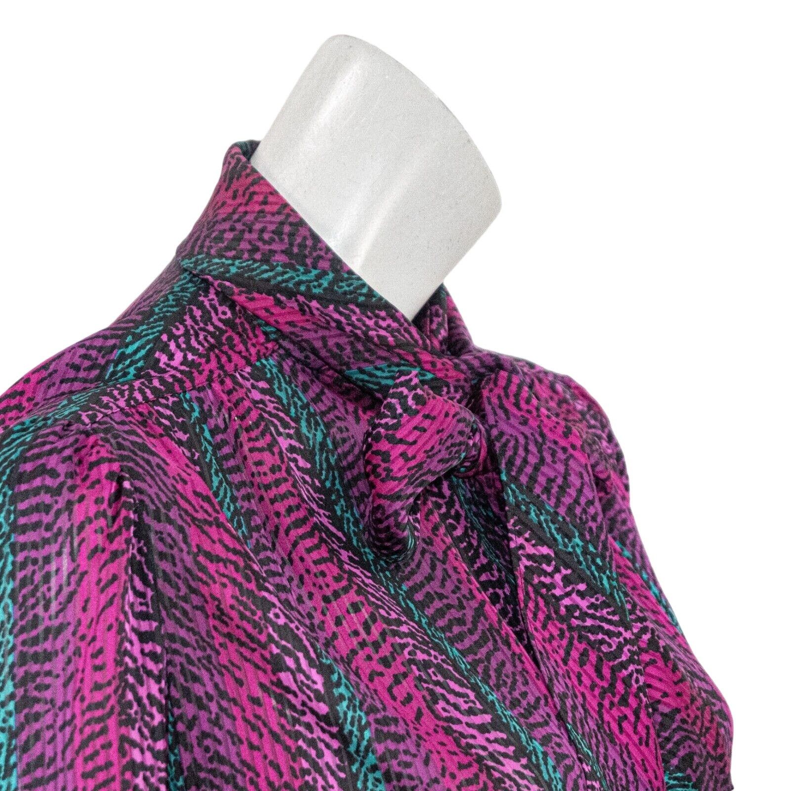 St. John VTG ST. JOHN Women's Tie Neck Blouse in Purple print Size M / US 6-8 / IT 42-44 - 10 Thumbnail