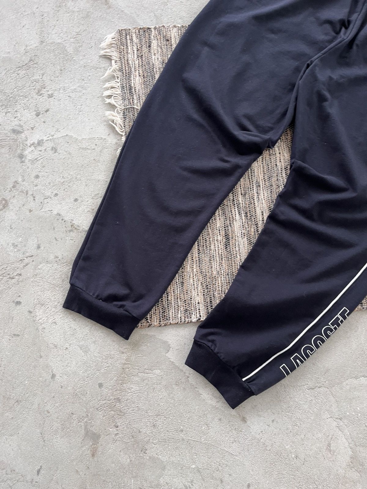 Lacoste Rare Lacoste Navy Pyjama bottoms Y2K Avantgarde Sweatpants Size US 38 / EU 54 - 13 Thumbnail