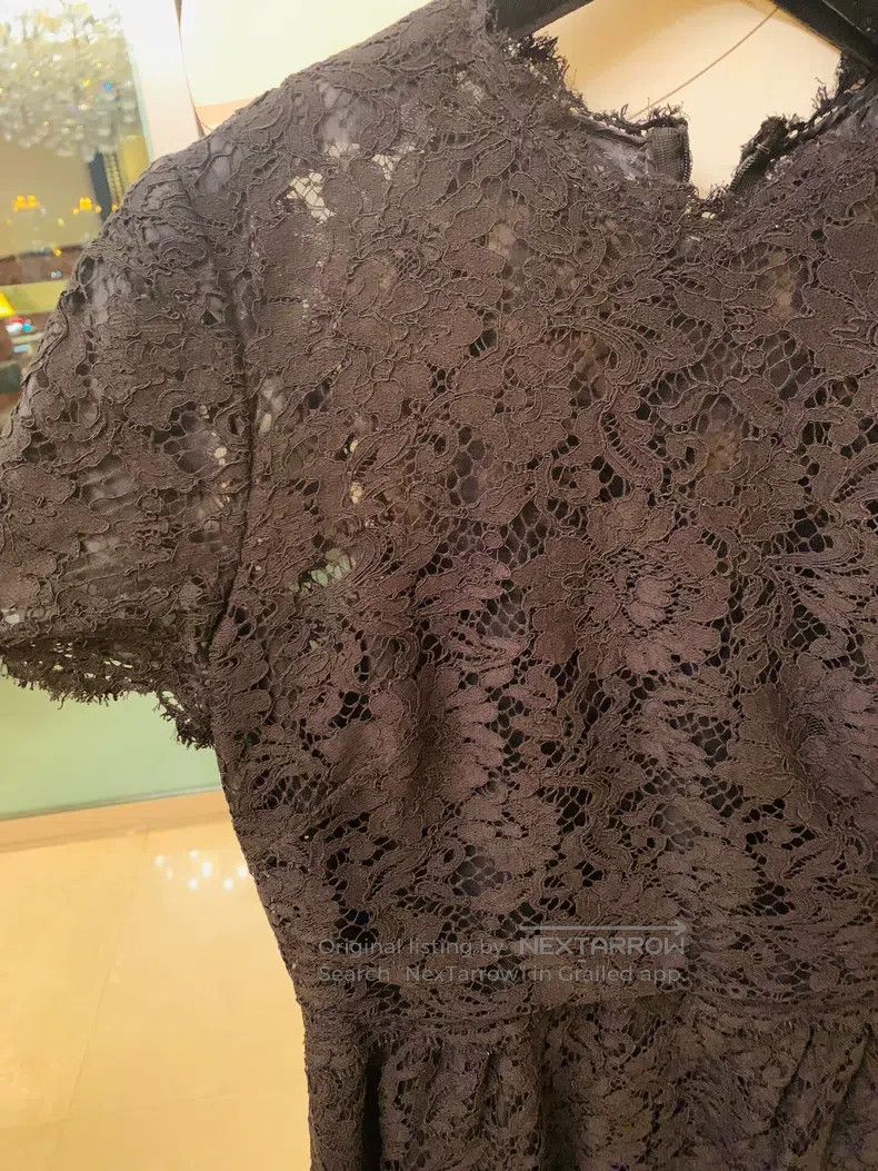 Valentino Valentino Classic lace black short sleeve dress Size S / US 4 / IT 40 - 4 Thumbnail