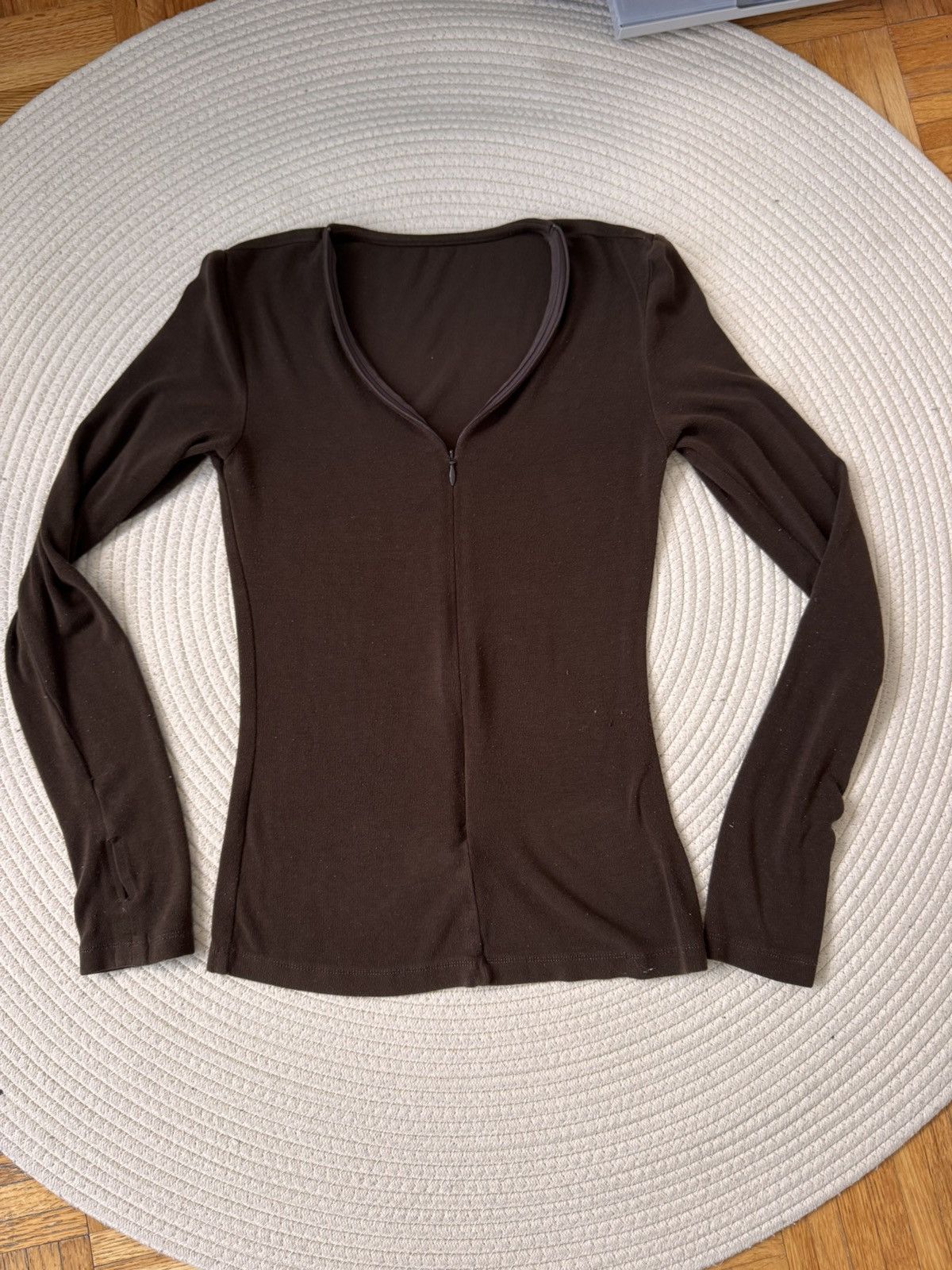 Other Rarely alike Brown long sleeve zip up top Size S / US 4 / IT 40 - 3 Thumbnail