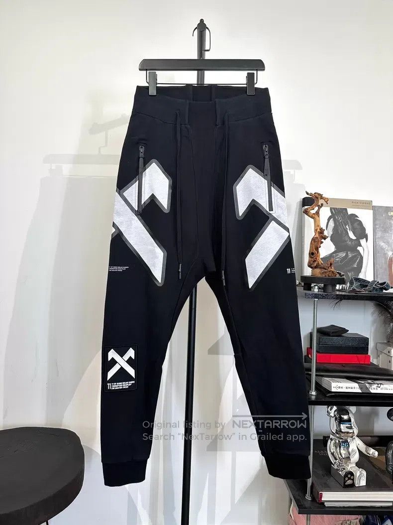 Boris Bidjan Saberi Boris Bidjan Saberi Size M P13 printed elastic cuff sweatpa Size US 30 / EU 46 - 1 Thumbnail