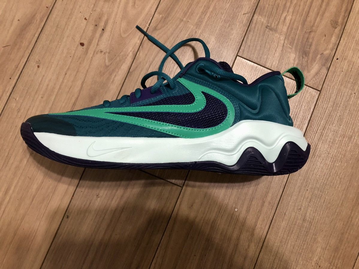 Nike GIANNIS IMMORTALY 3 Size US 10 / EU 43 - 5 Thumbnail