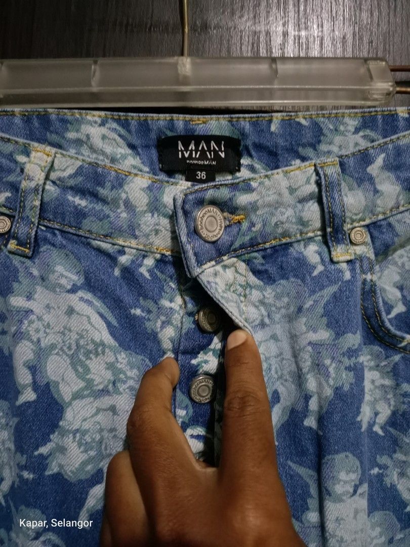 Boohoo × Hysteric Glamour BoohooMAN full print relaxed jeans Size US 35 - 3 Thumbnail
