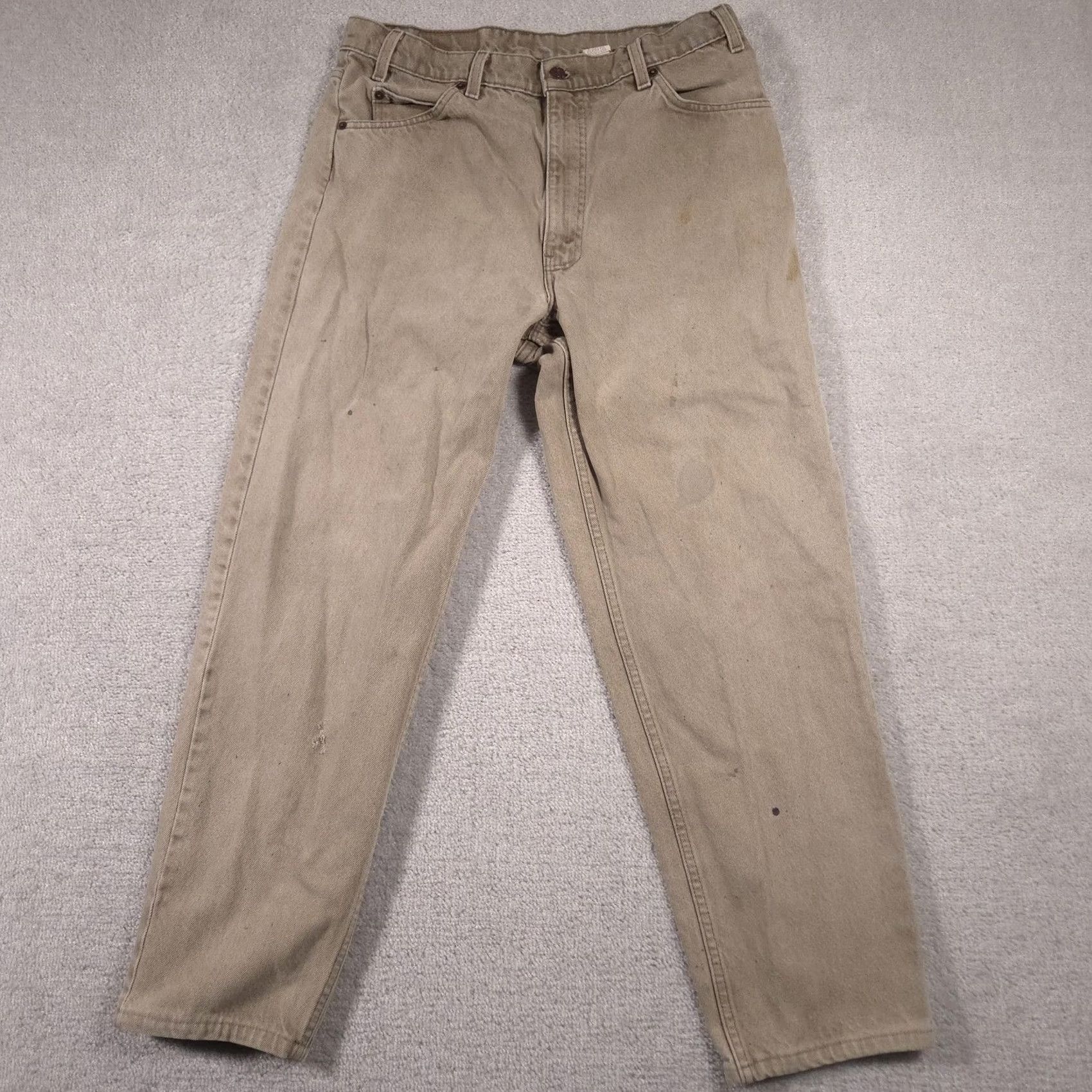 Levi's VINTAGE Levi's 550 Jeans Mens 36x32 Beige Relaxed Fit Tapered Leg Made in USA Distressed 90s Size US 36 / EU 52 - 2 Thumbnail