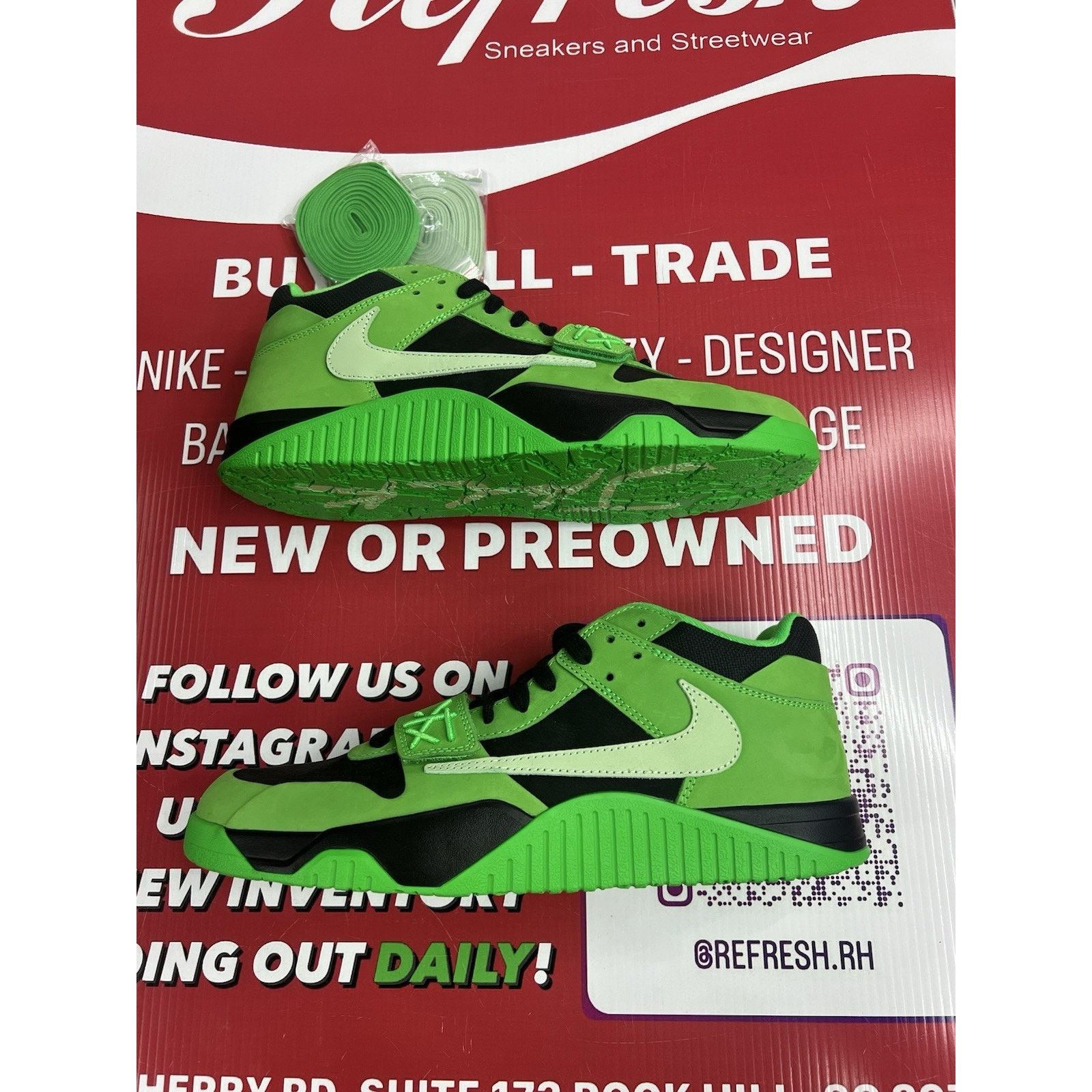 Nike Jump man Jack Green Spark Size 12.5 IM9113-300 Size US 12.5 / EU 45-46 - 2 Thumbnail