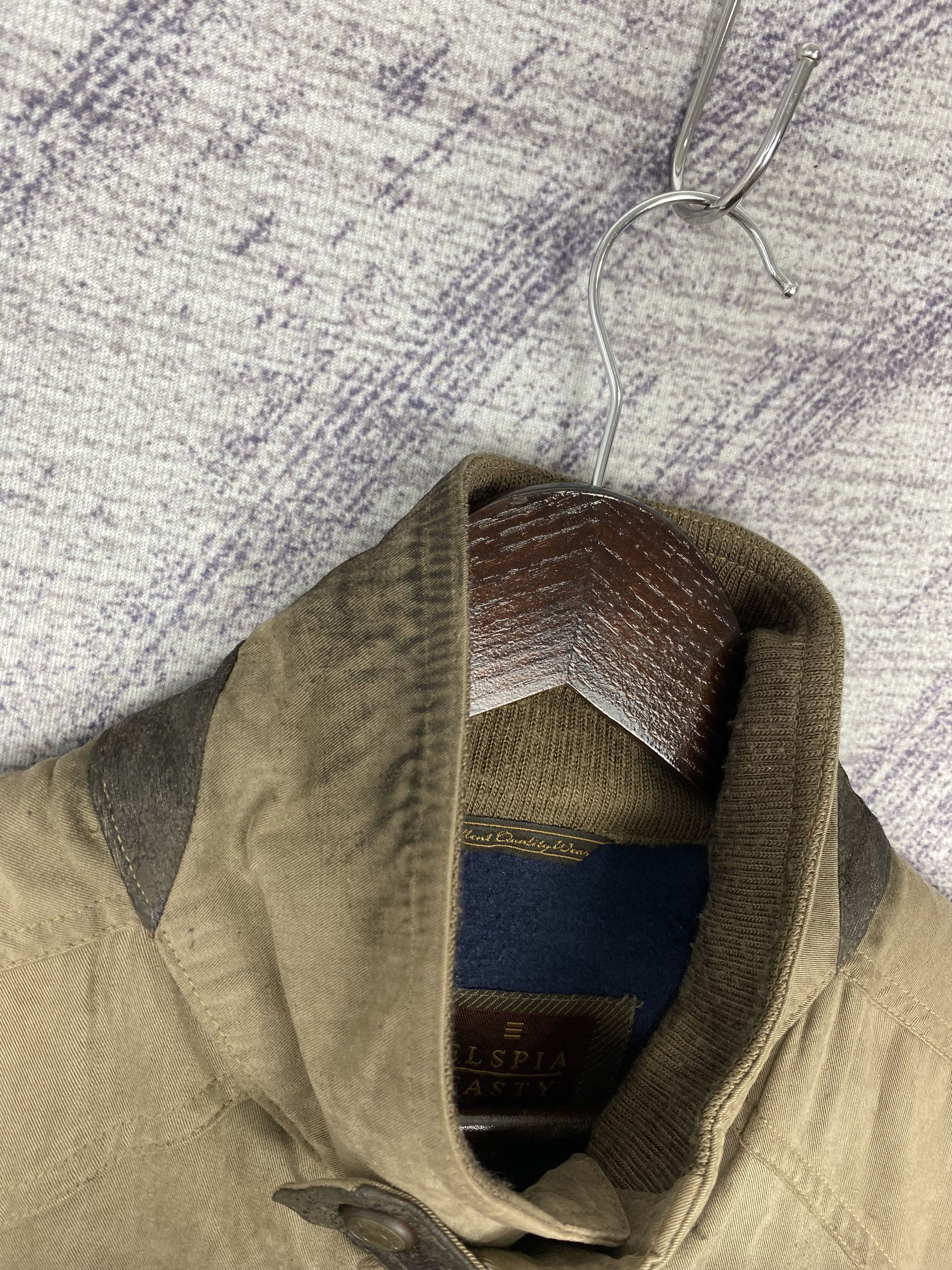 Japanese Brand Vintage Elspia Tasty Bomber Jacket Size US L / EU 52-54 / 3 - 4 Thumbnail