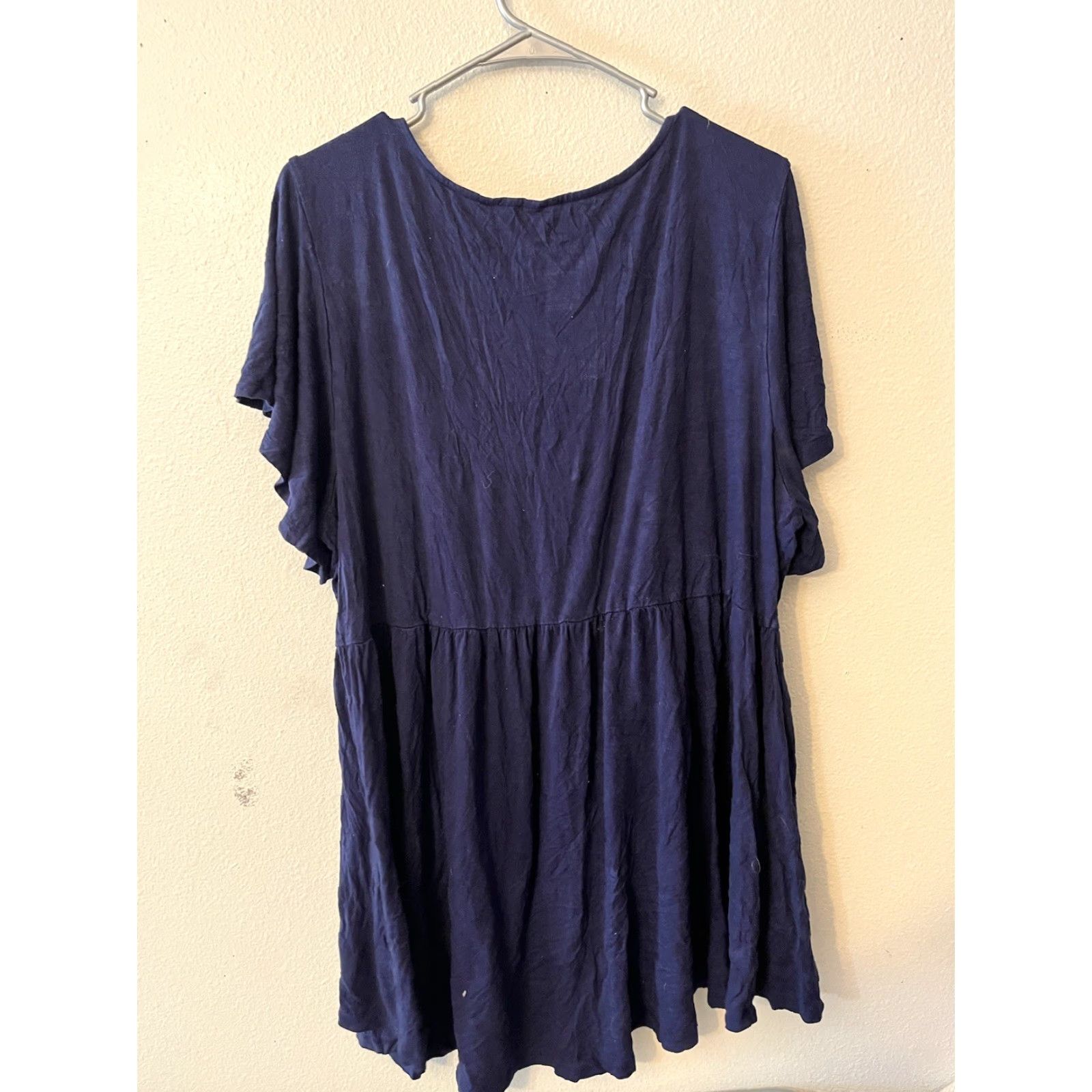 Torrid Torrid Shirt Womens 3X Blue Embroidery Smocked Waist Peplum Lightweight Flutter Sleeve Size XXL / US 16-18 / IT 52-54 - 2 Thumbnail