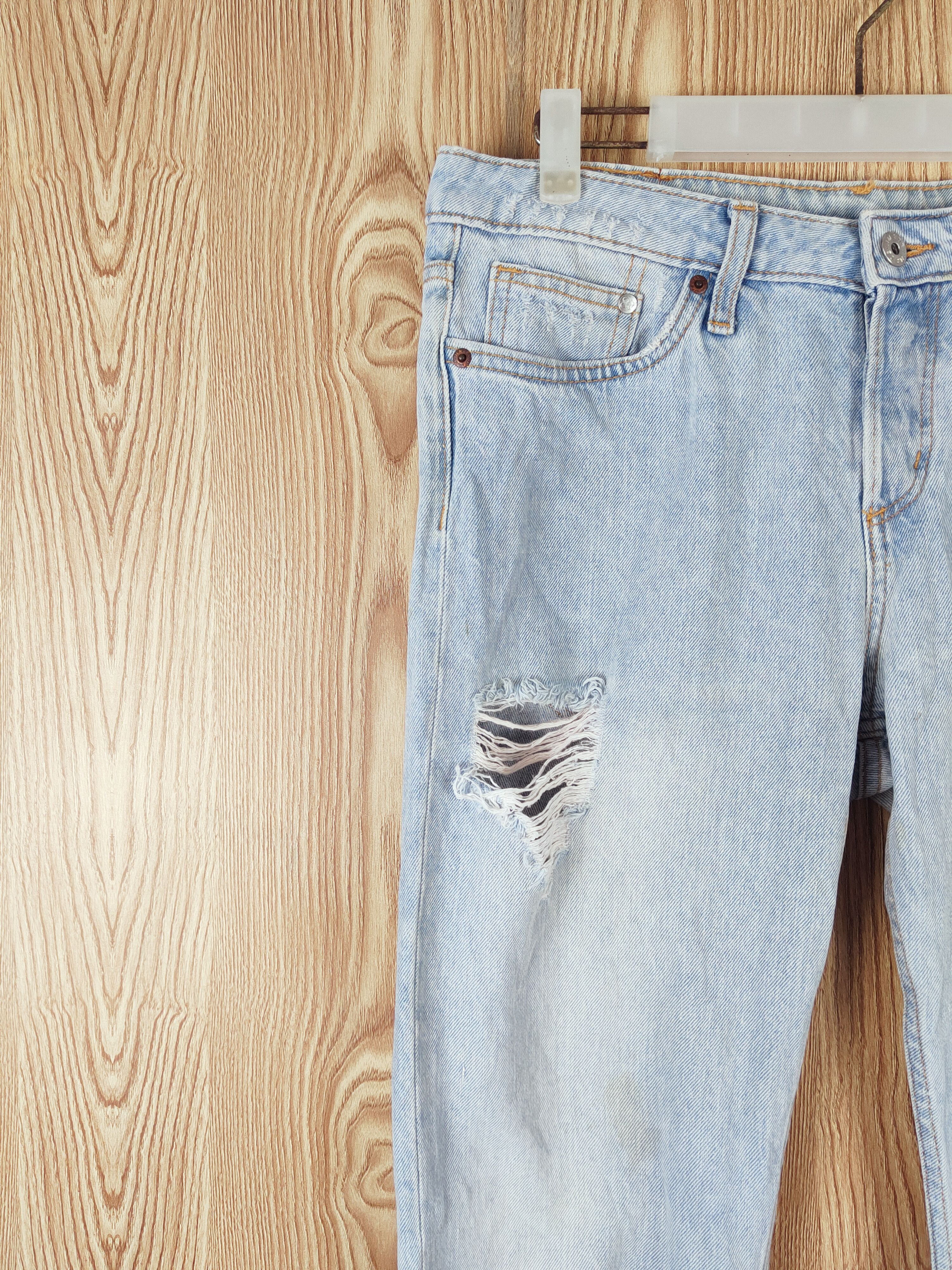 H&M × Japanese Brand VINTAGE 💥 &Denim ❌ H& M Blue Distressed Ripped Jeans Size US 32 / EU 48 - 3 Thumbnail