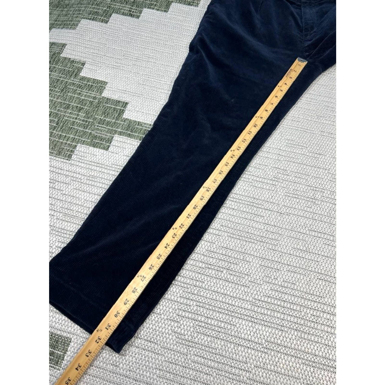 Pendleton VINTAGE Pendleton Pants Mens 38 Navy Blue Cotton Corduroy Straight Leg 38x32 Navy Corduroy Dress Pants Mens 38x32 Size US 38 / EU 54 - 3 Thumbnail