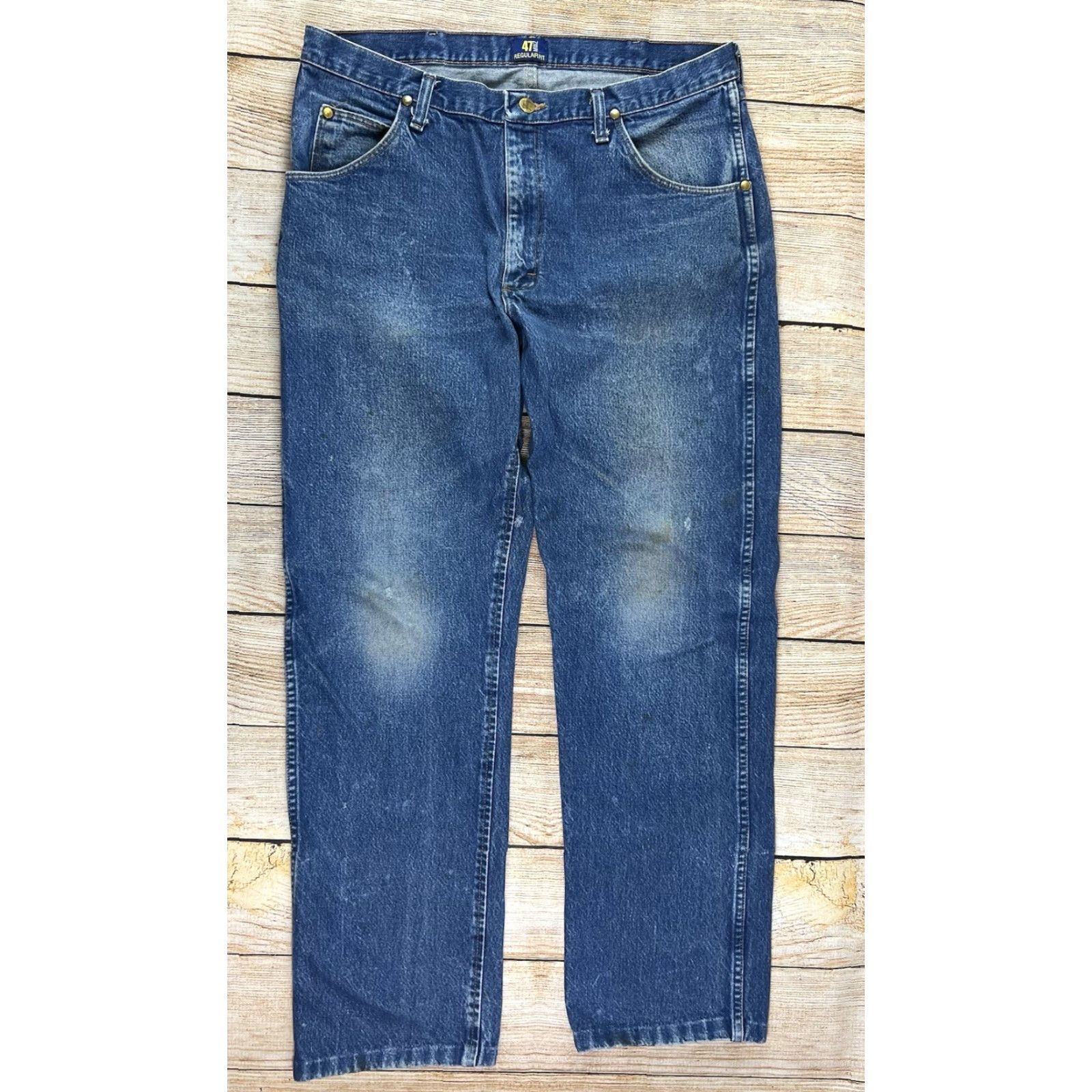 Wrangler VINTAGE Wrangler 47MWZ Jeans Cowboy Denim Straight 36x31 Mens Blue Regular Fit Stains Included Size US 36 / EU 52 - 2 Thumbnail
