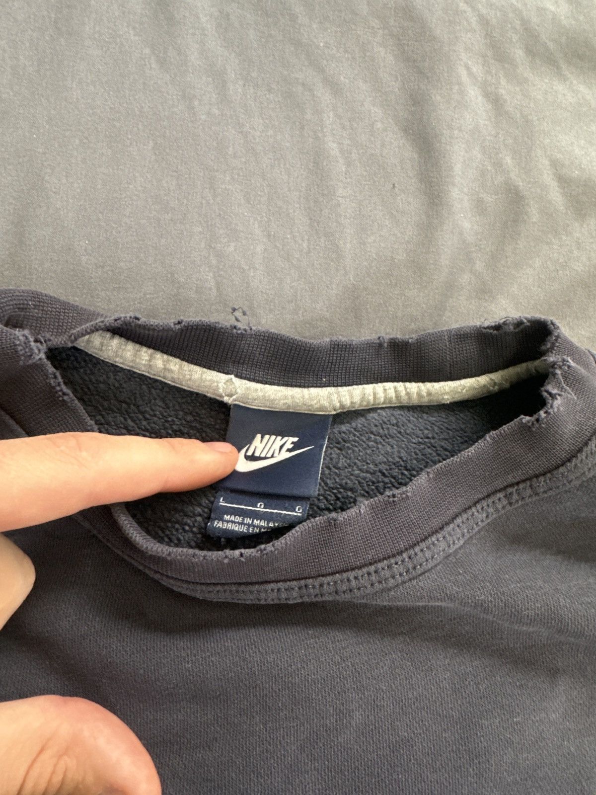Nike Vintage Nike Scott Mini Swoosh Crewneck Sweatshirt Navy Blue Size US L / EU 52-54 / 3 - 4 Thumbnail
