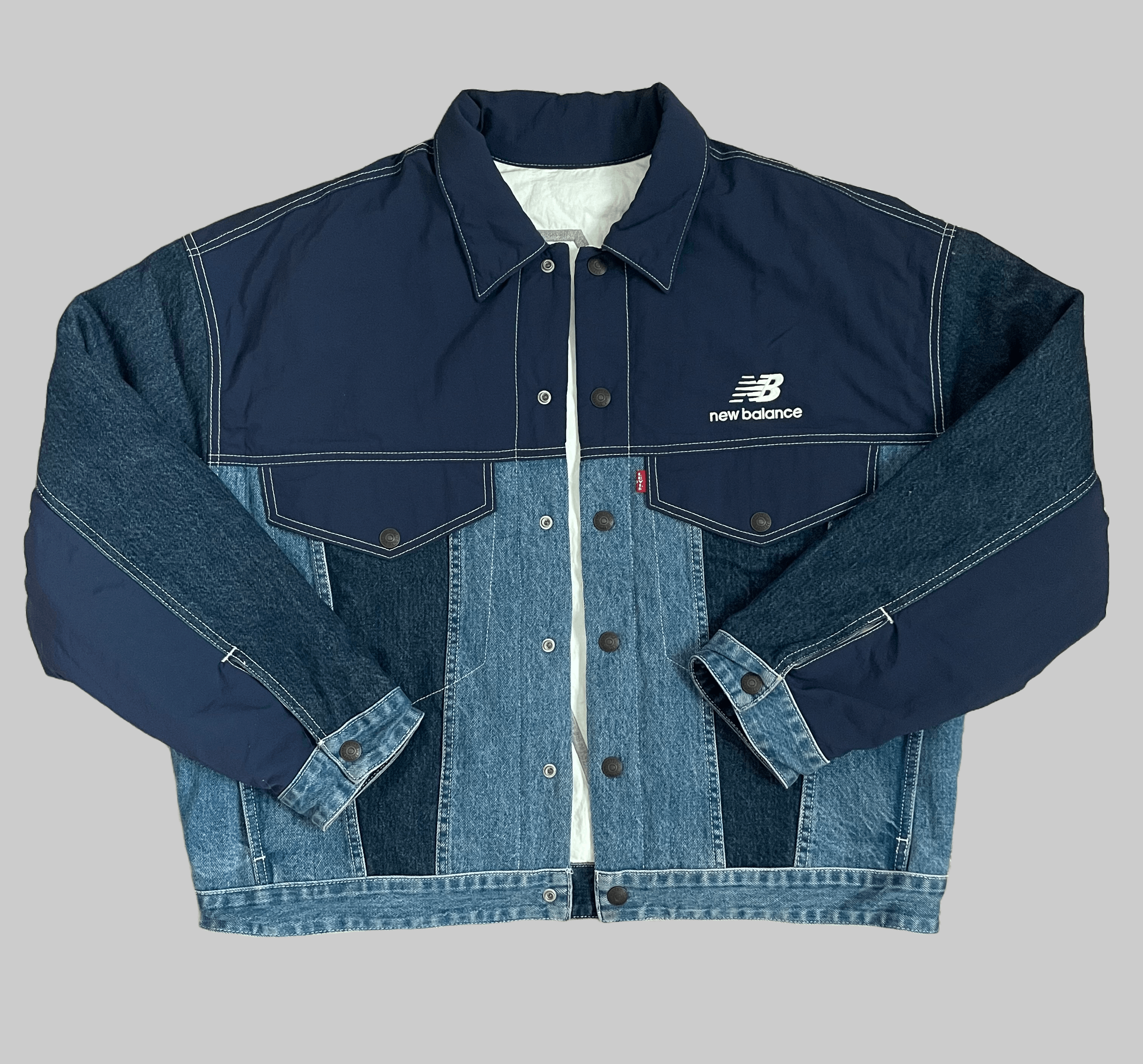 I*i様 new balance Levi'sジャケット Levi's x New Balance NWT Ltd. Edition Reversible Trucker