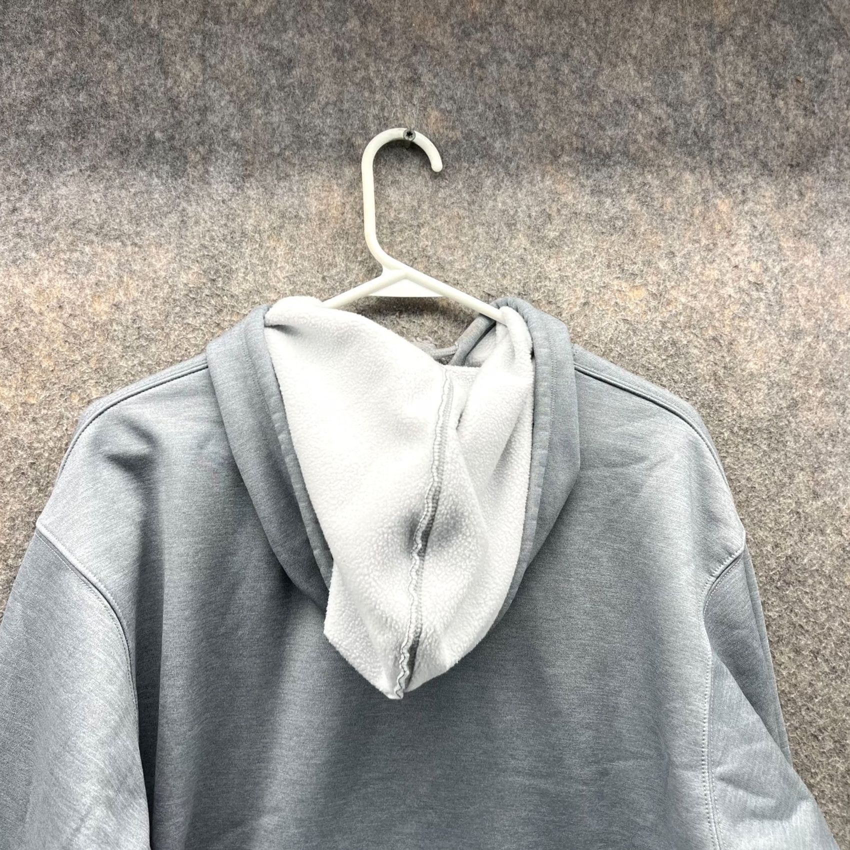 Nike VINTAGE Nike Sweater Shirt Mens Small Gray Hoodie Pullover Therma Jacket Polyester S Gray Logo Knit Pullover Hooded Fall Winter 90s Mens Size US S / EU 44-46 / 1 - 3 Thumbnail